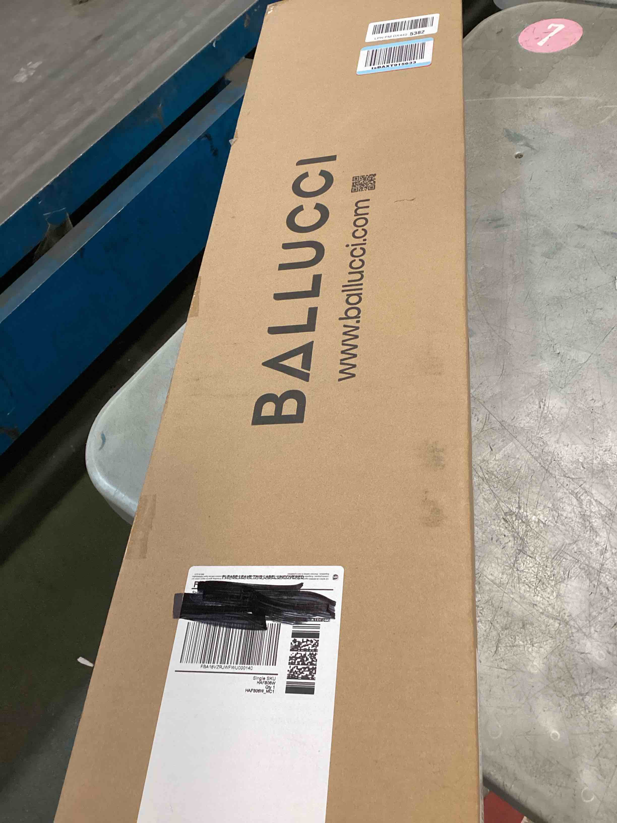 https://s3.amazonaws.com/lotting-images-prod/bidfta/TEA3505268_1751030874821.jpeg