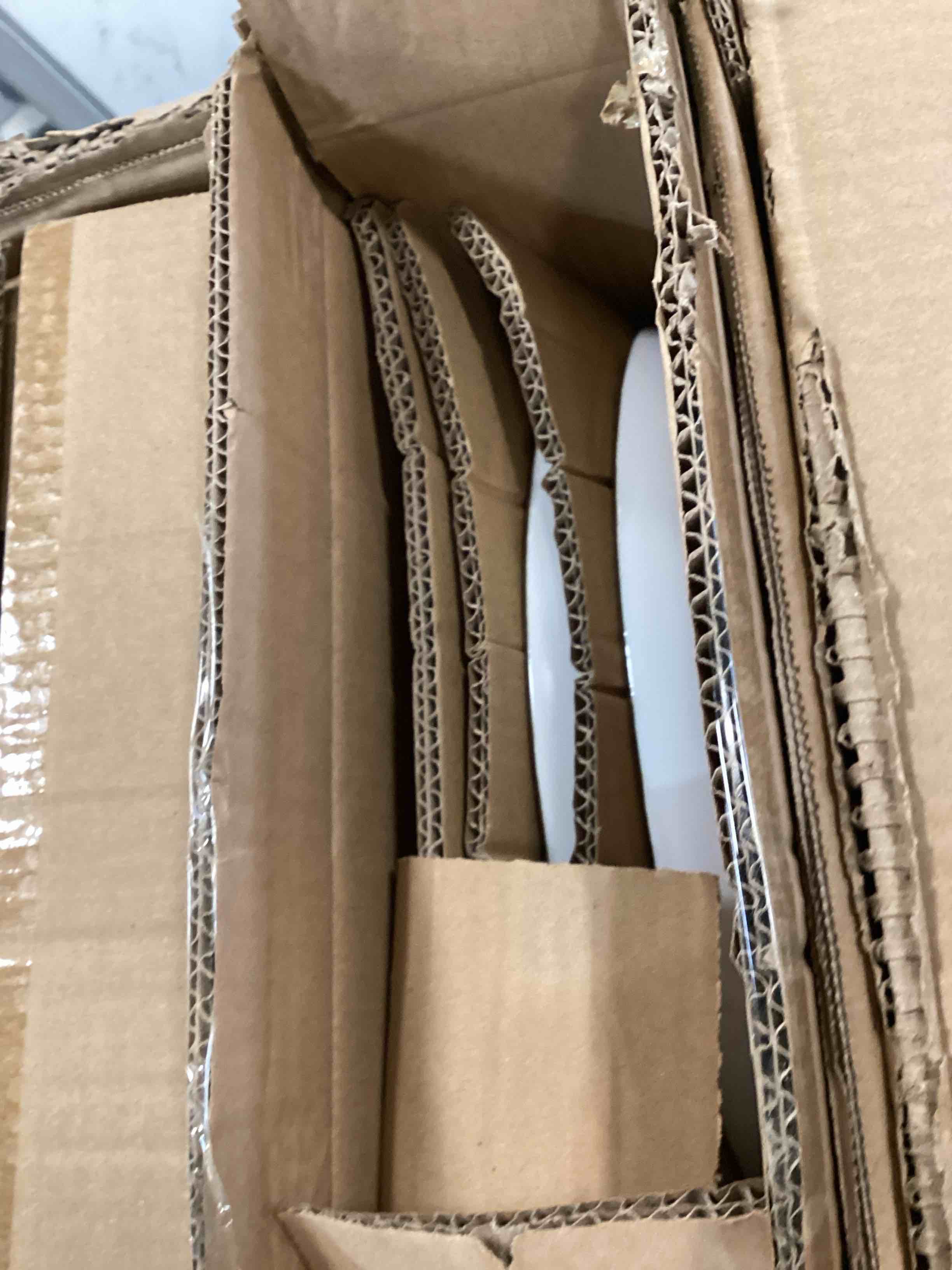 https://s3.amazonaws.com/lotting-images-prod/bidfta/TEA3505414_1751054449258.jpeg