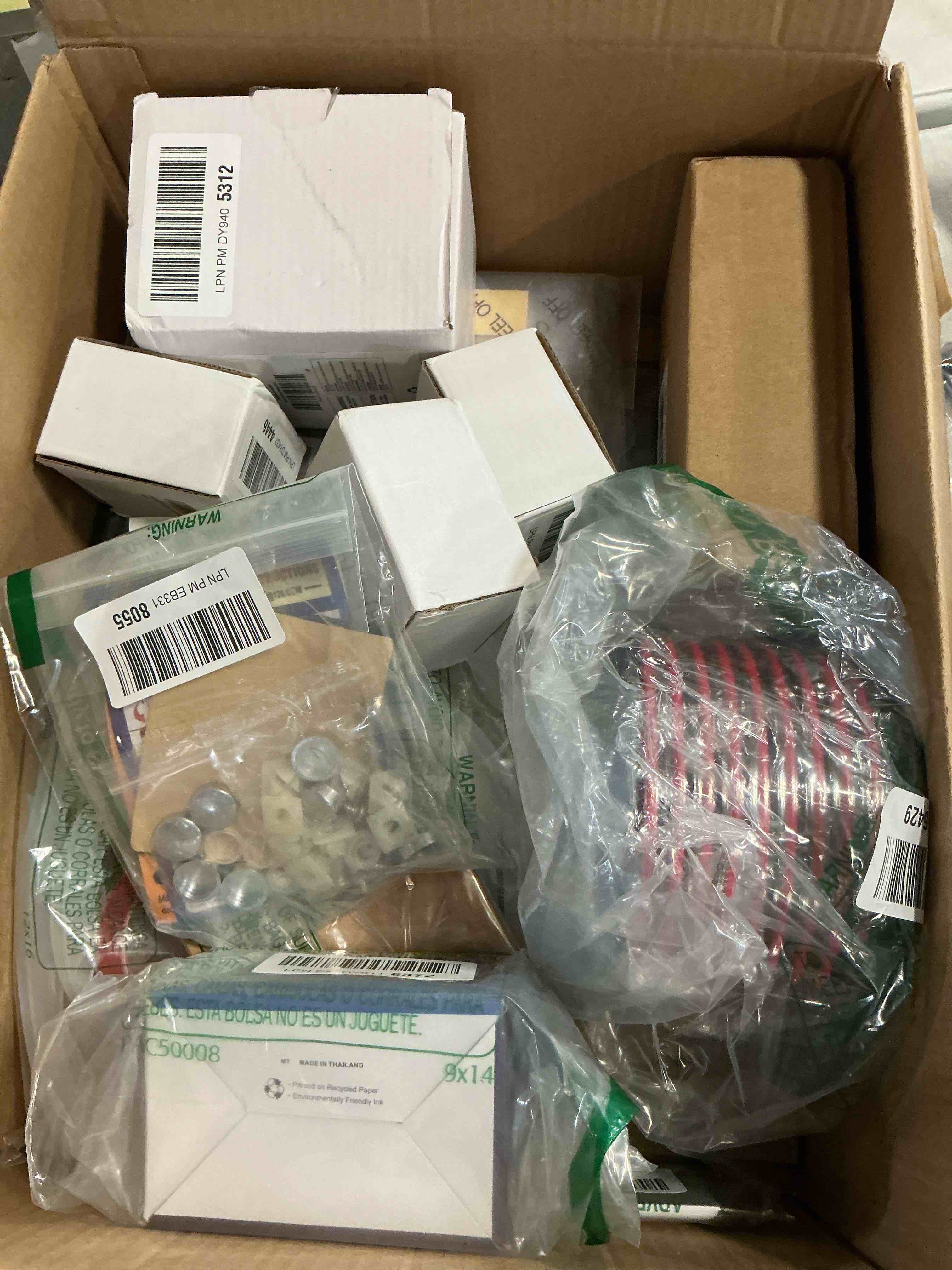 https://s3.amazonaws.com/lotting-images-prod/bidfta/TEA3511431_1752683309749.jpeg