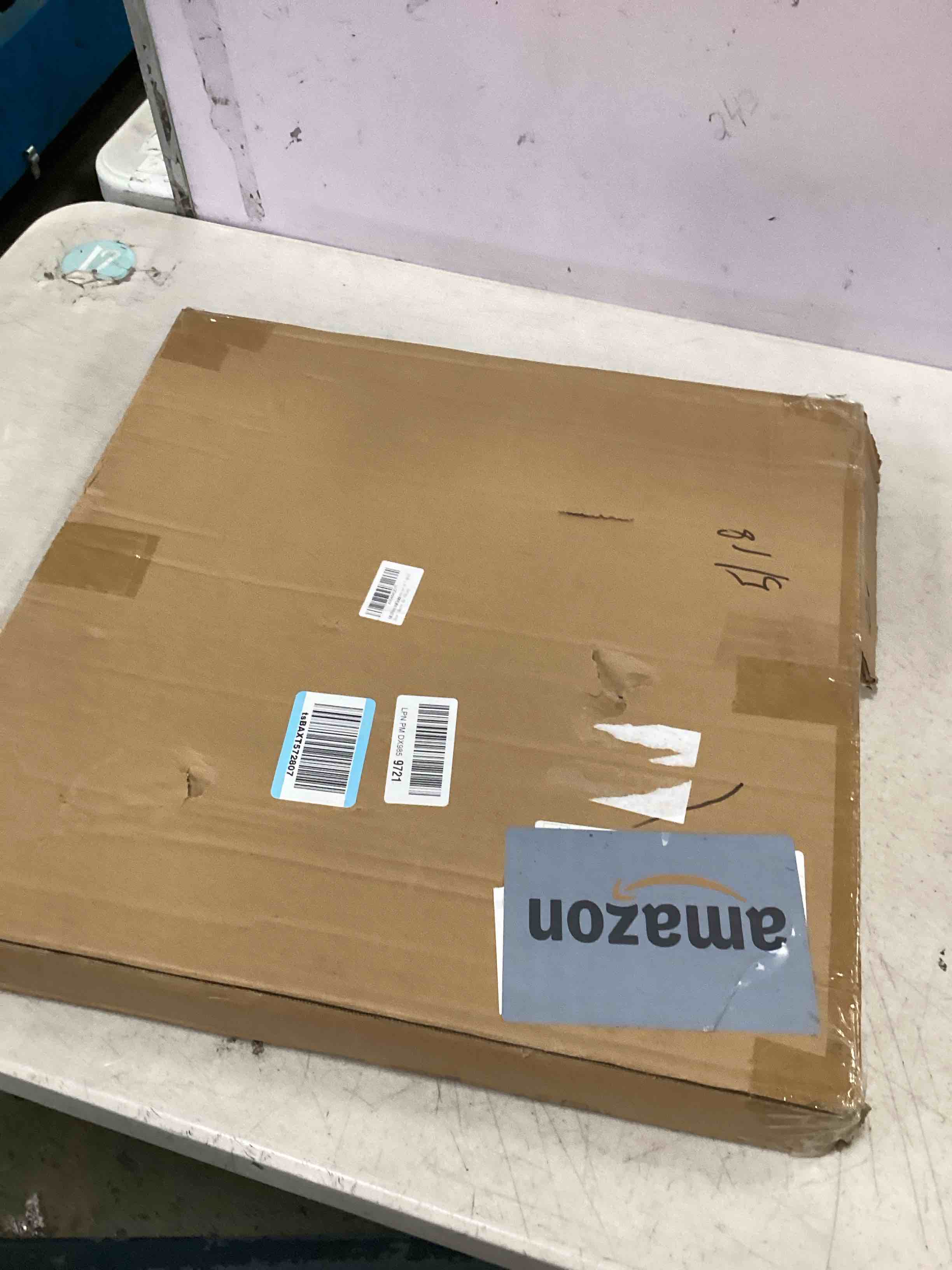 https://s3.amazonaws.com/lotting-images-prod/bidfta/TEA3517193_1750100144256.jpeg