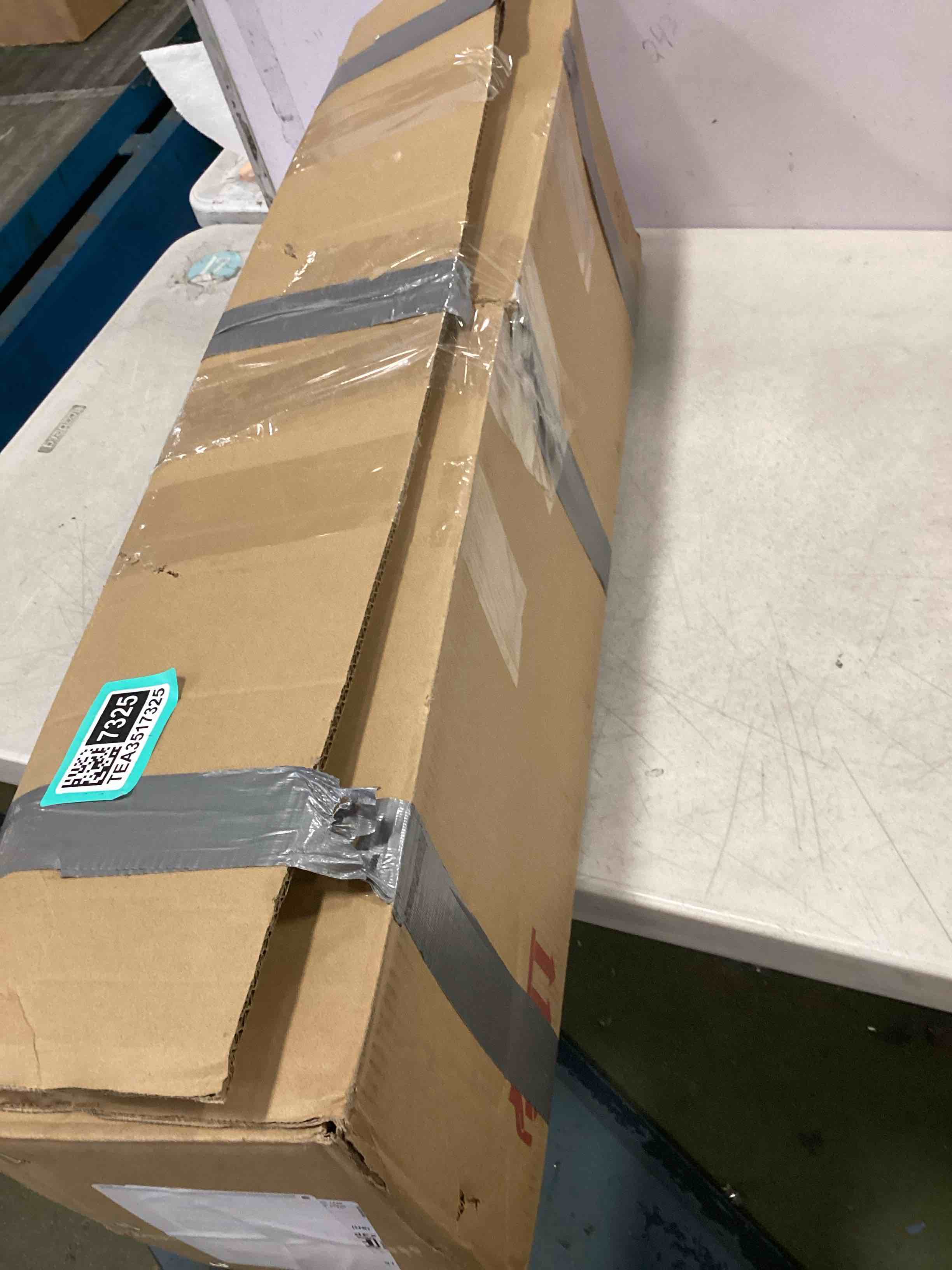 https://s3.amazonaws.com/lotting-images-prod/bidfta/TEA3517325_1750171340907.jpeg