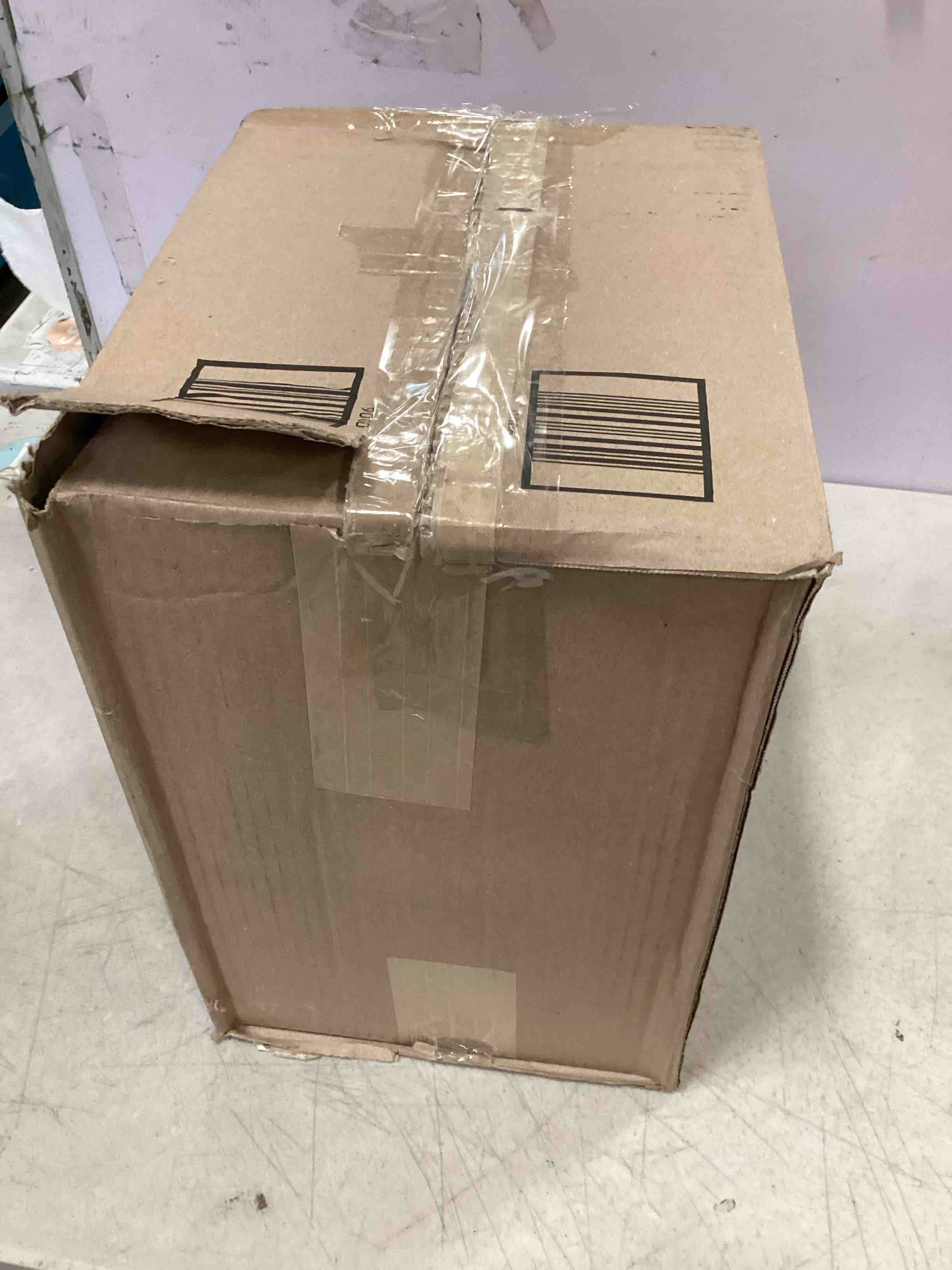 https://s3.amazonaws.com/lotting-images-prod/bidfta/TEA3517340_1750171843307.jpeg