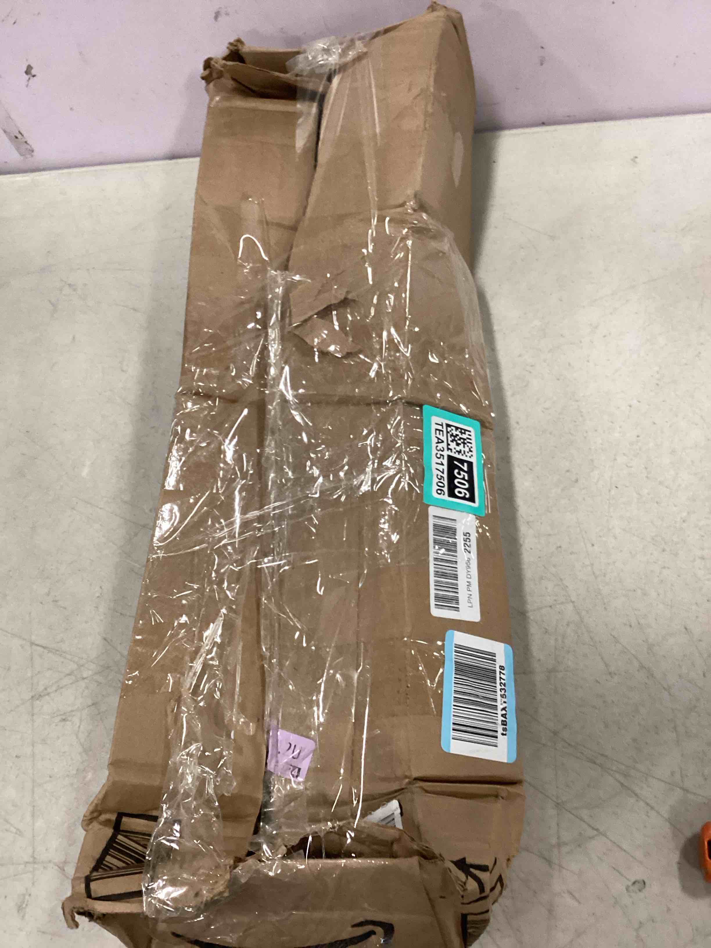 https://s3.amazonaws.com/lotting-images-prod/bidfta/TEA3517506_1750252044298.jpeg