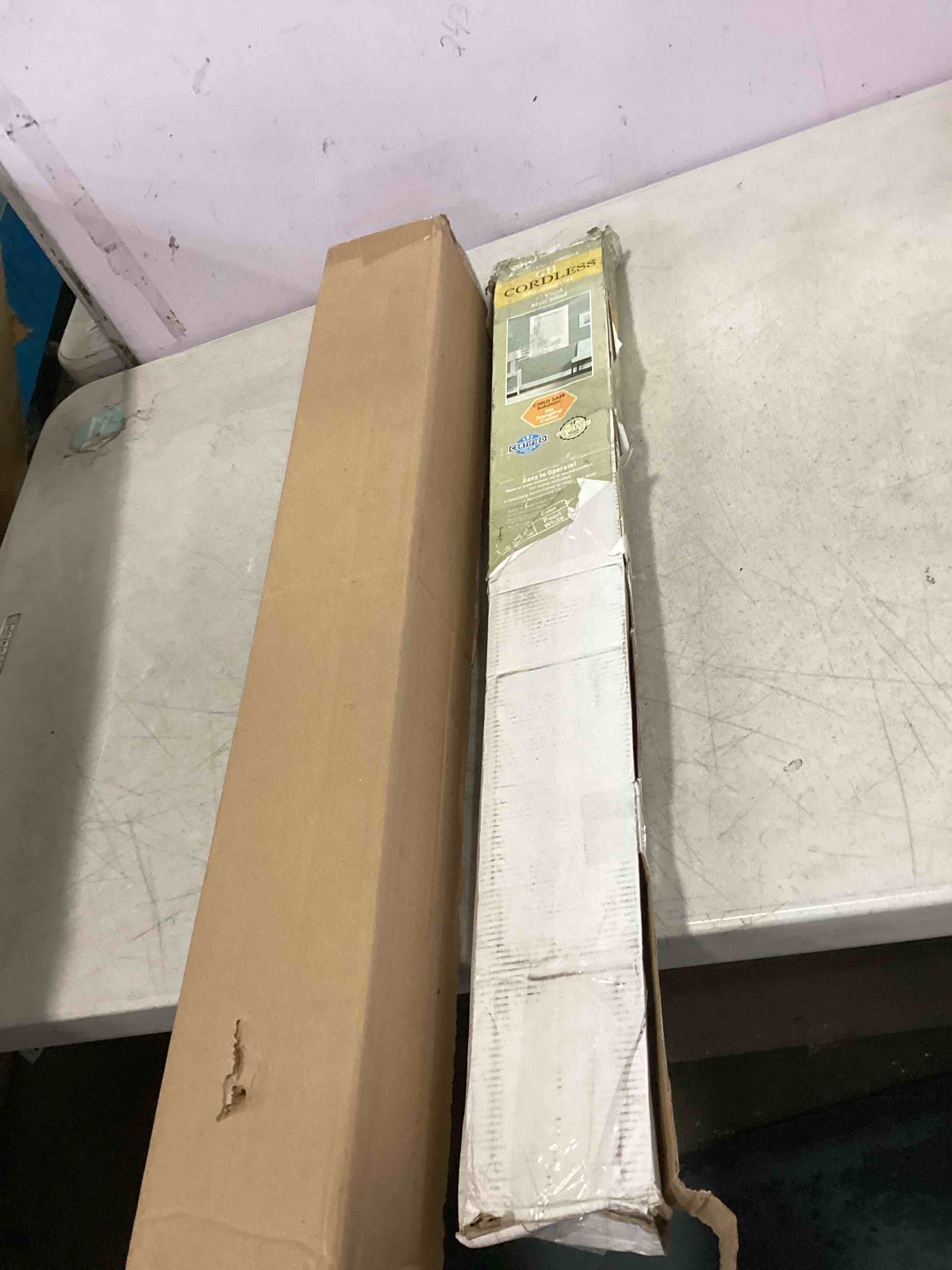 https://s3.amazonaws.com/lotting-images-prod/bidfta/TEA3517548_1750258093373.jpeg