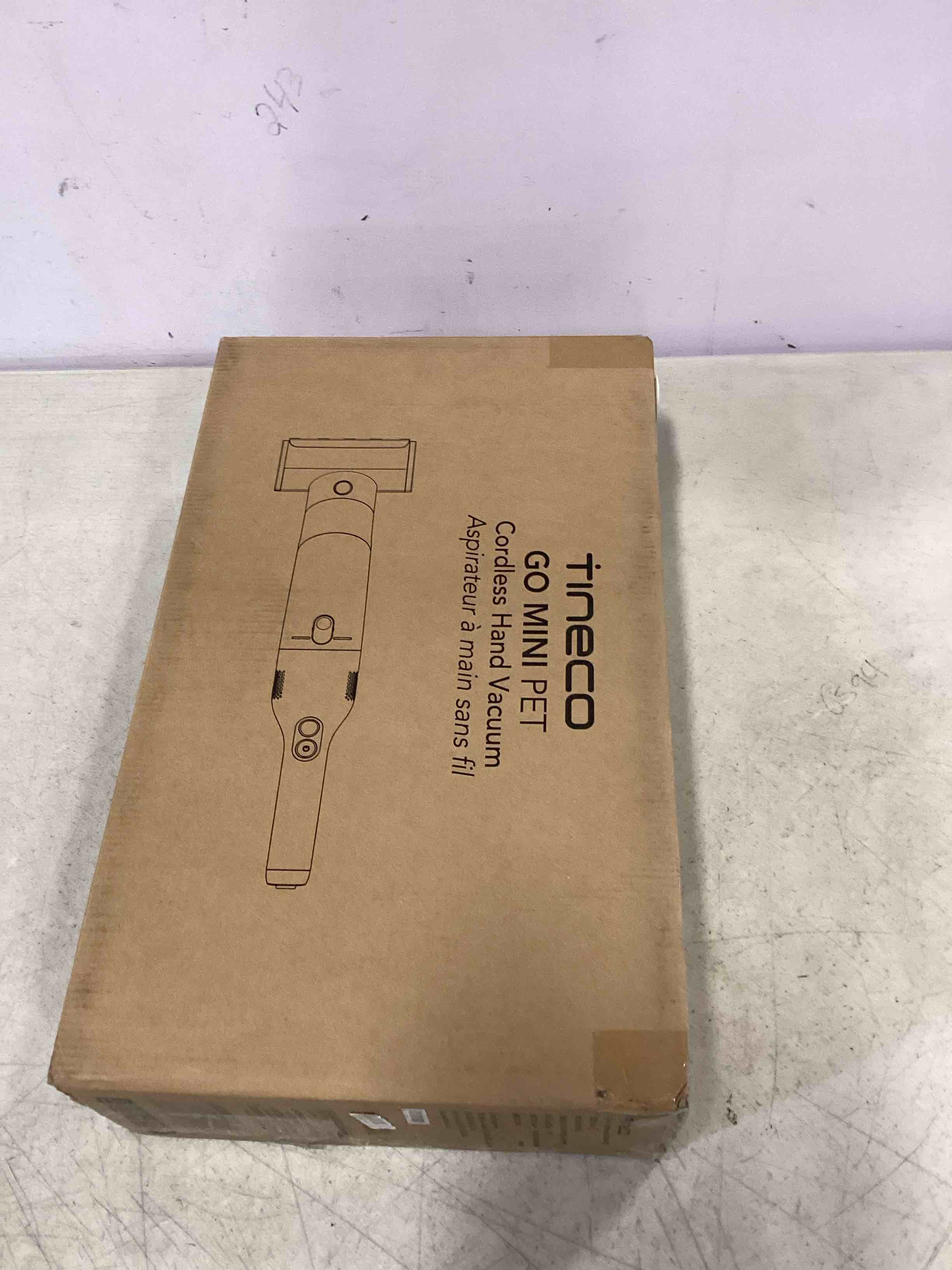 https://s3.amazonaws.com/lotting-images-prod/bidfta/TEA3517599_1750268395704.jpeg