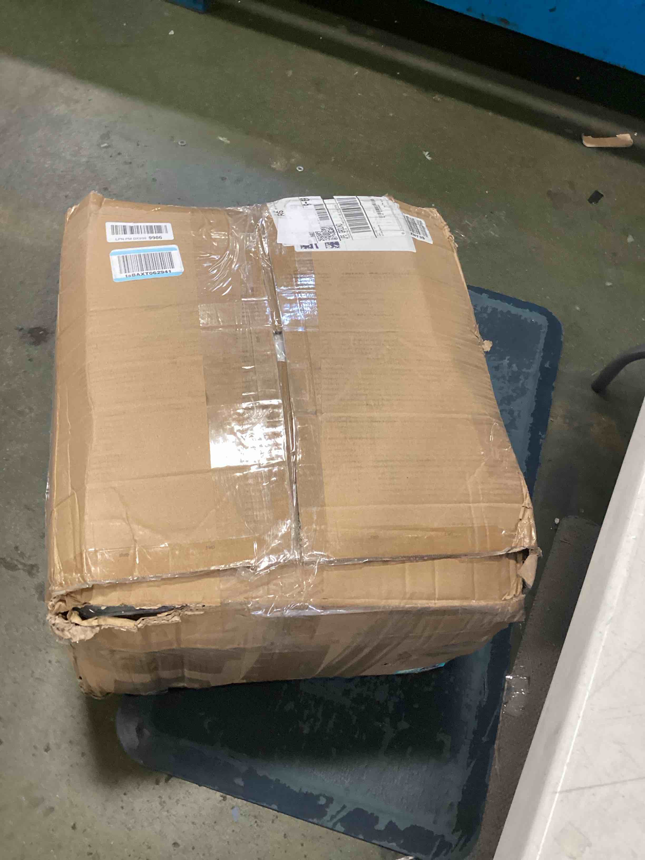 https://s3.amazonaws.com/lotting-images-prod/bidfta/TEA3517636_1750275010185.jpeg