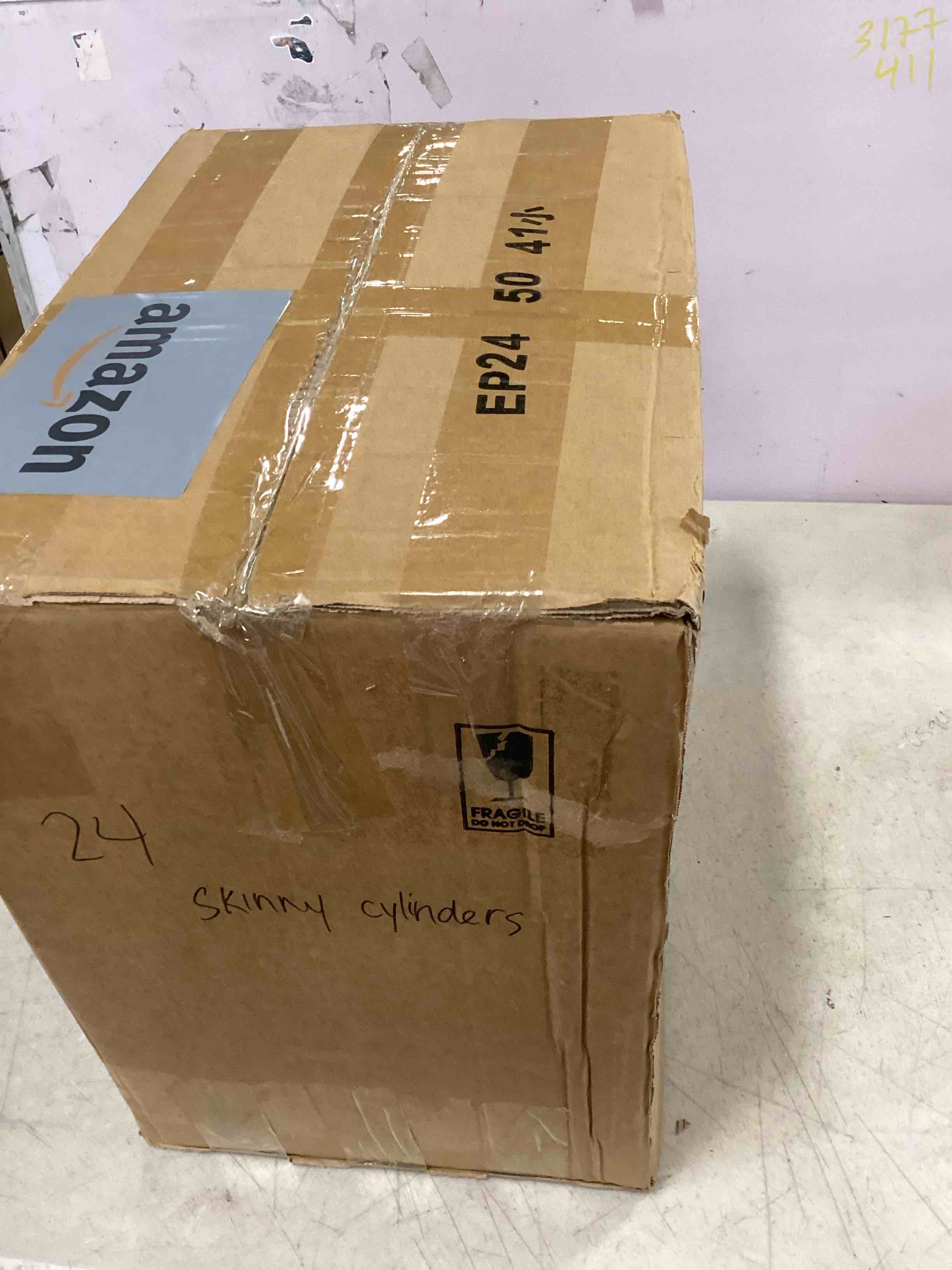 https://s3.amazonaws.com/lotting-images-prod/bidfta/TEA3517652_1750276757601.jpeg