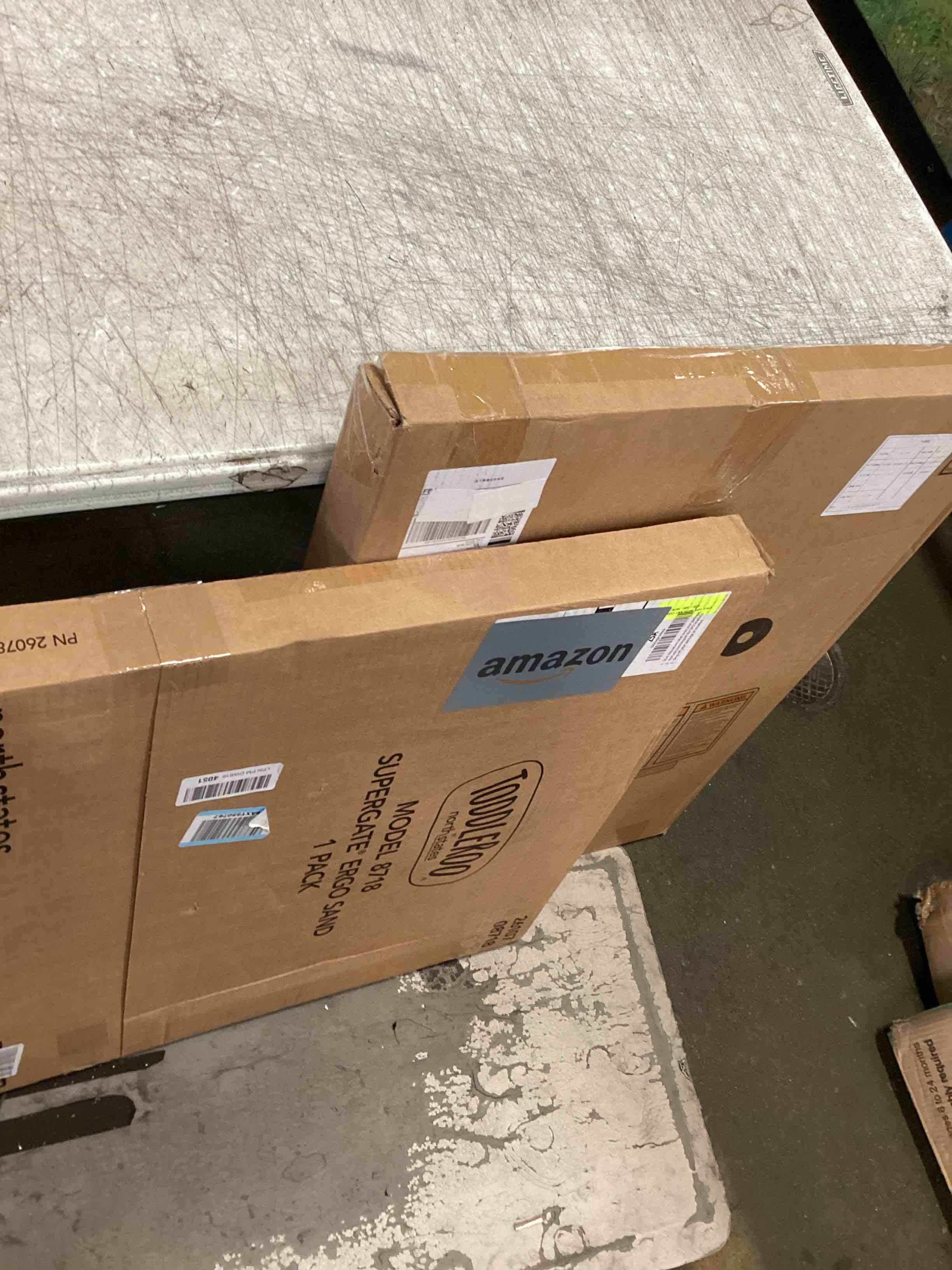 https://s3.amazonaws.com/lotting-images-prod/bidfta/TEA3517881_1750362673281.jpeg