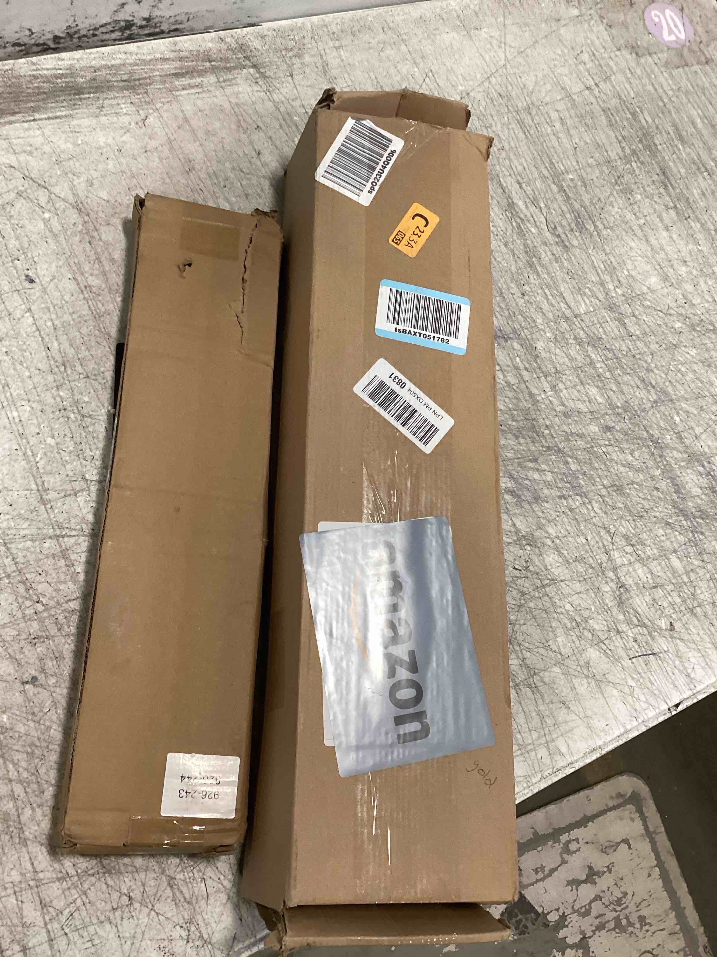 https://s3.amazonaws.com/lotting-images-prod/bidfta/TEA3517890_1750363580956.jpeg