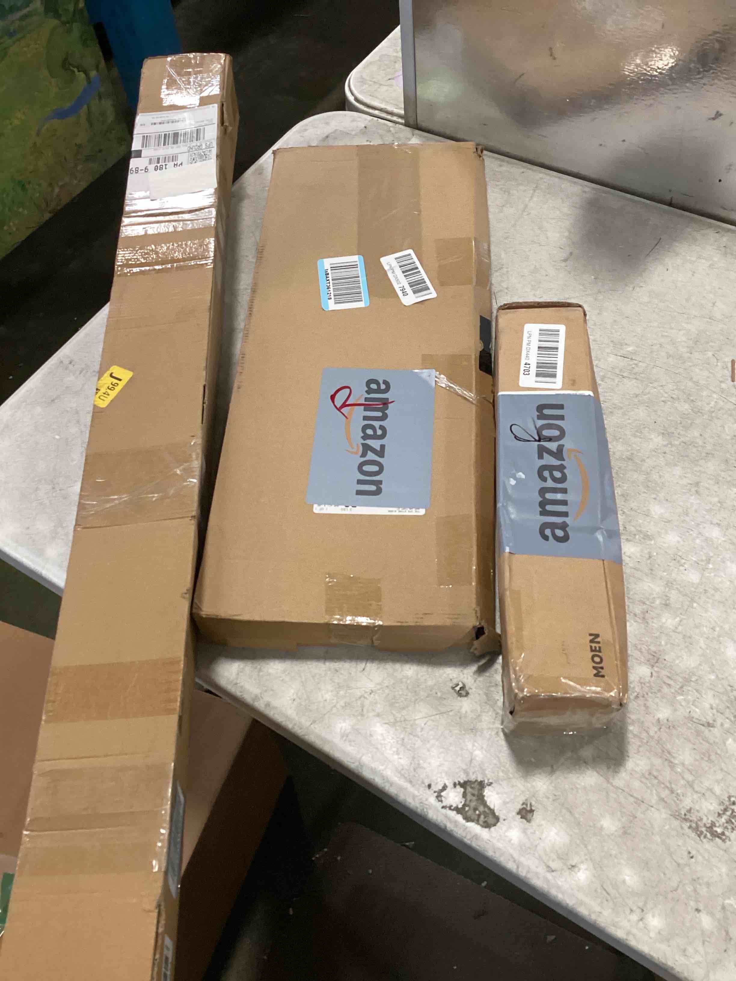 https://s3.amazonaws.com/lotting-images-prod/bidfta/TEA3518093_1750447802004.jpeg