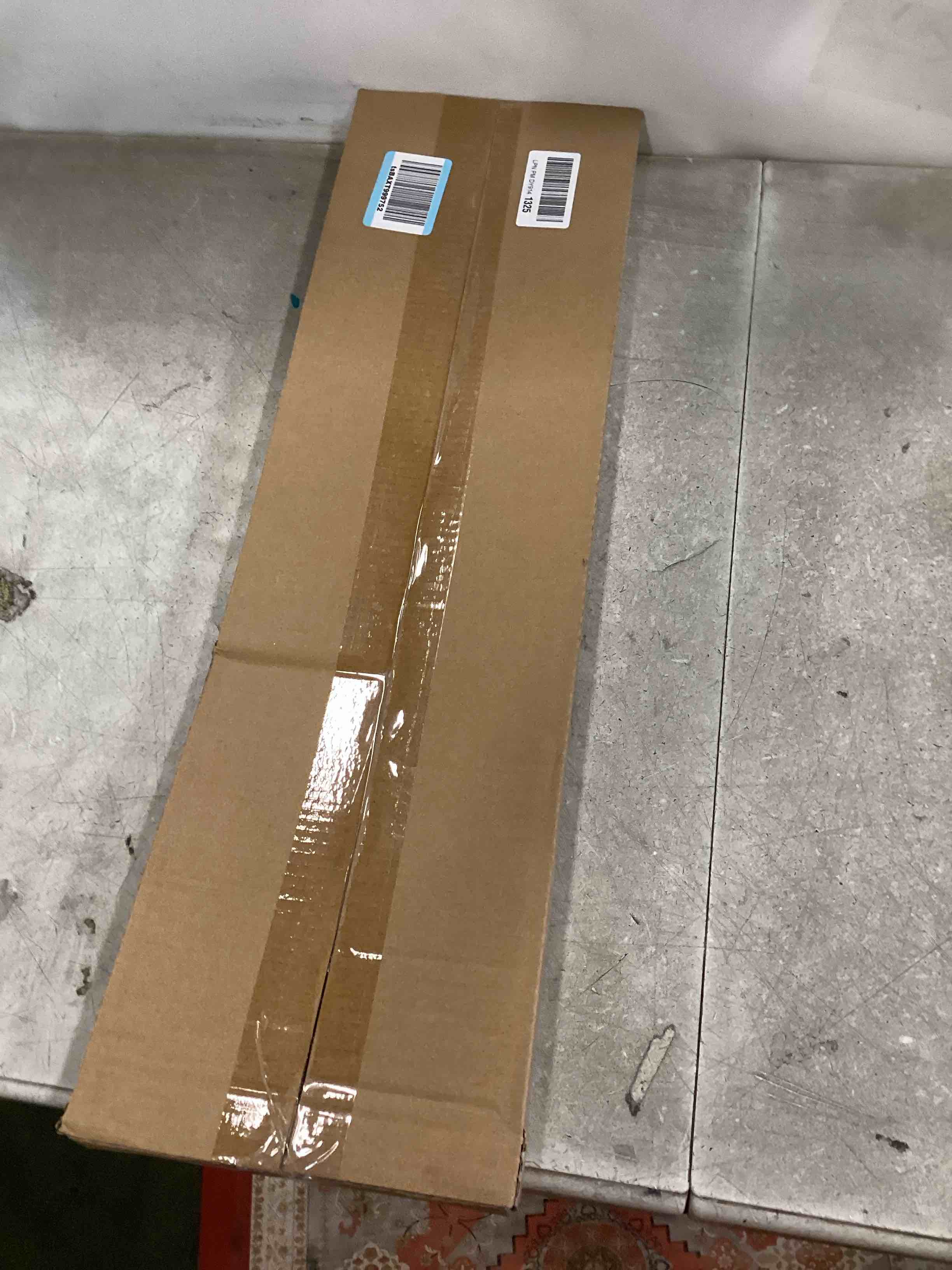 https://s3.amazonaws.com/lotting-images-prod/bidfta/TEA3518260_1750519001708.jpeg