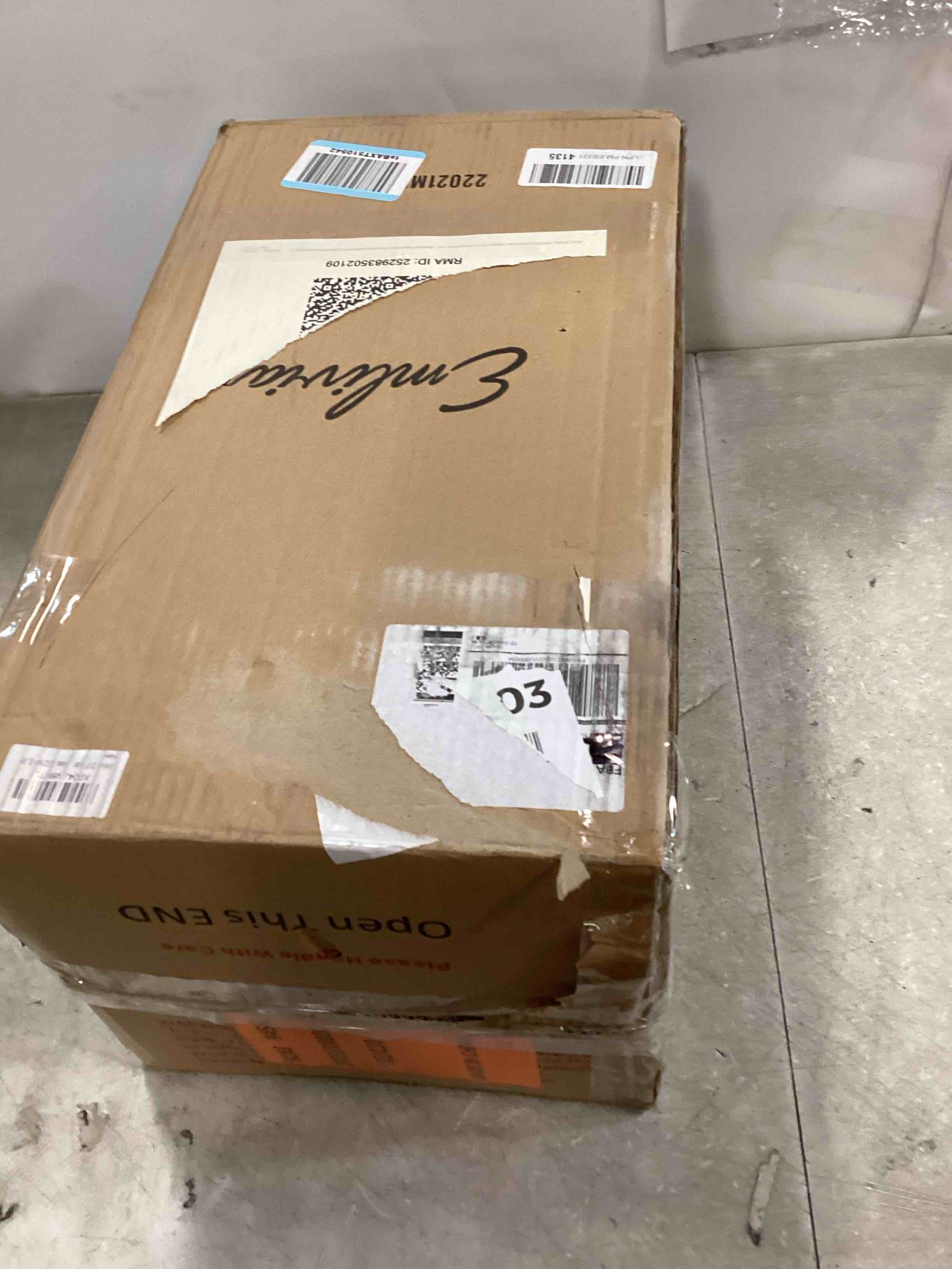 https://s3.amazonaws.com/lotting-images-prod/bidfta/TEA3518321_1750528278319.jpeg