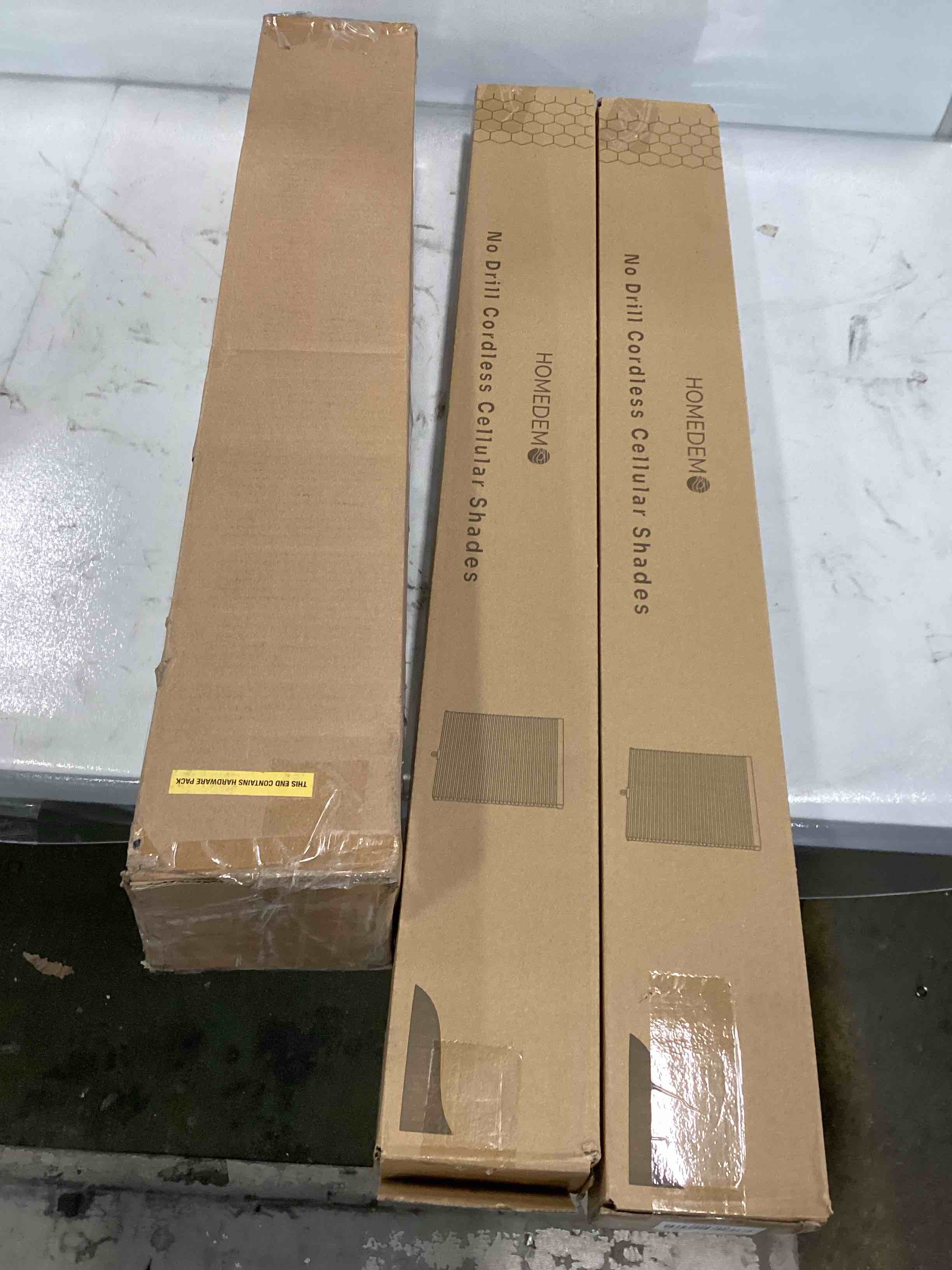 https://s3.amazonaws.com/lotting-images-prod/bidfta/TEA3518563_1750708072629.jpeg