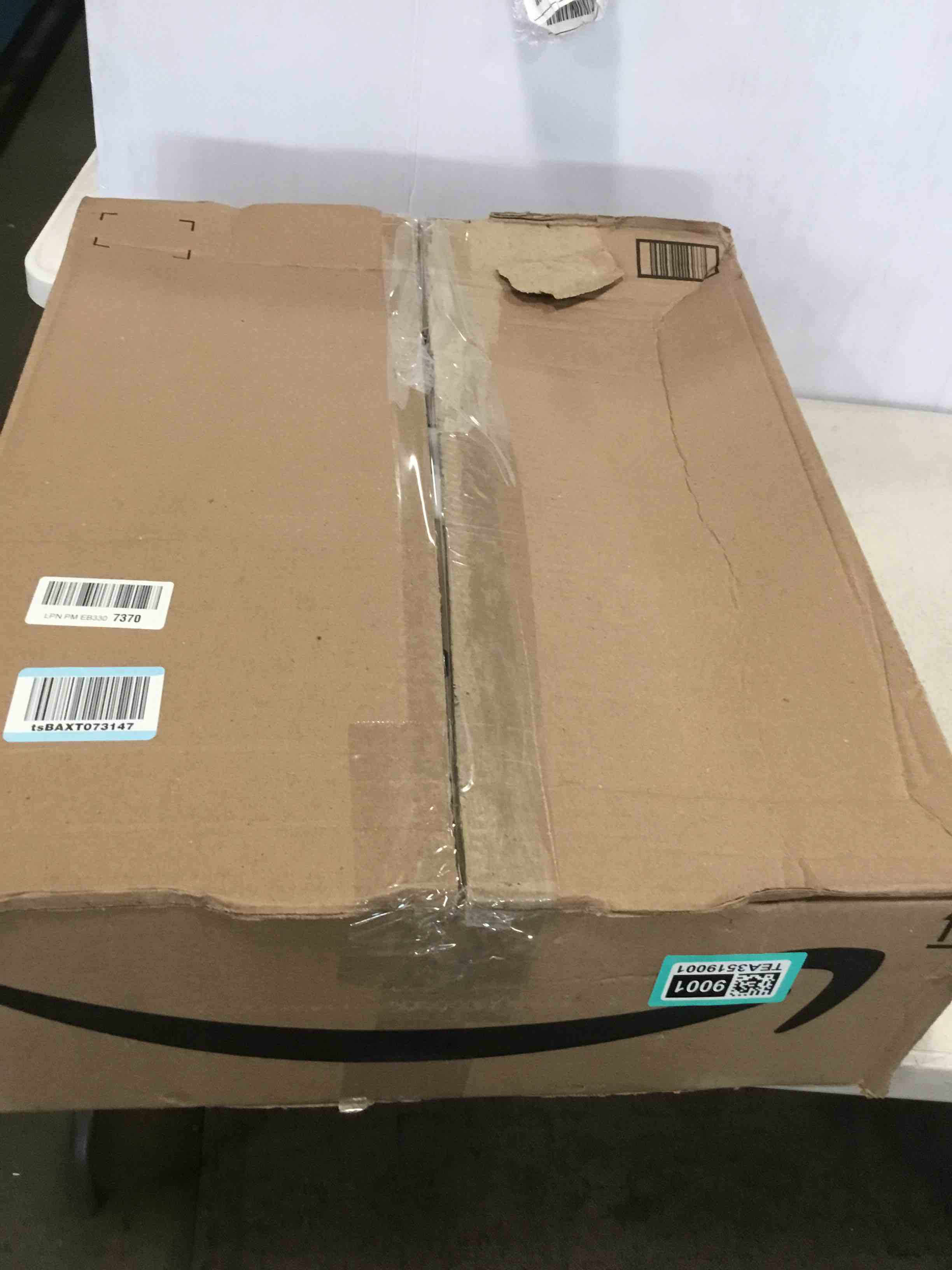 https://s3.amazonaws.com/lotting-images-prod/bidfta/TEA3519001_1750941420190.jpeg