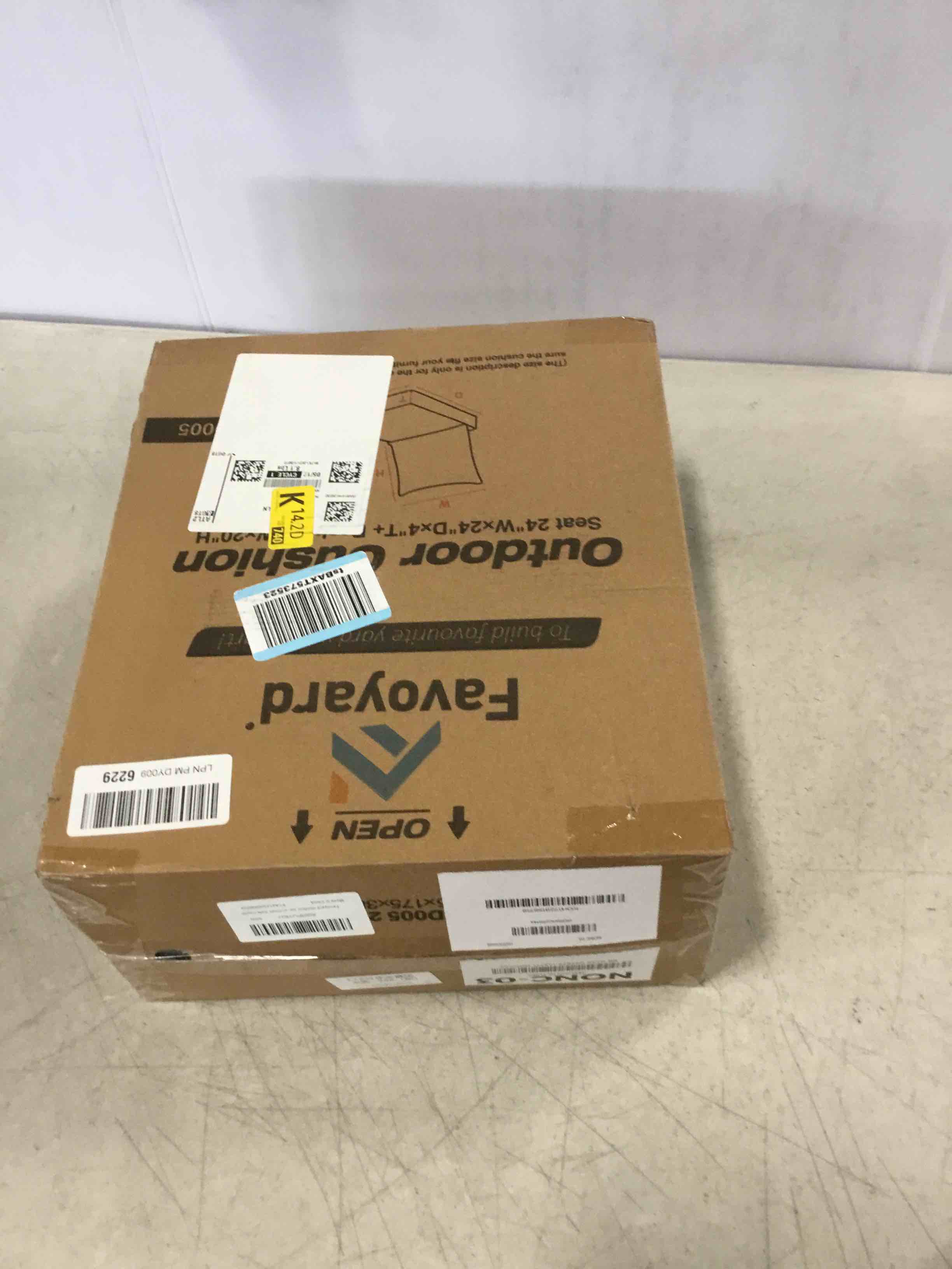 https://s3.amazonaws.com/lotting-images-prod/bidfta/TEA3519020_1750943126548.jpeg