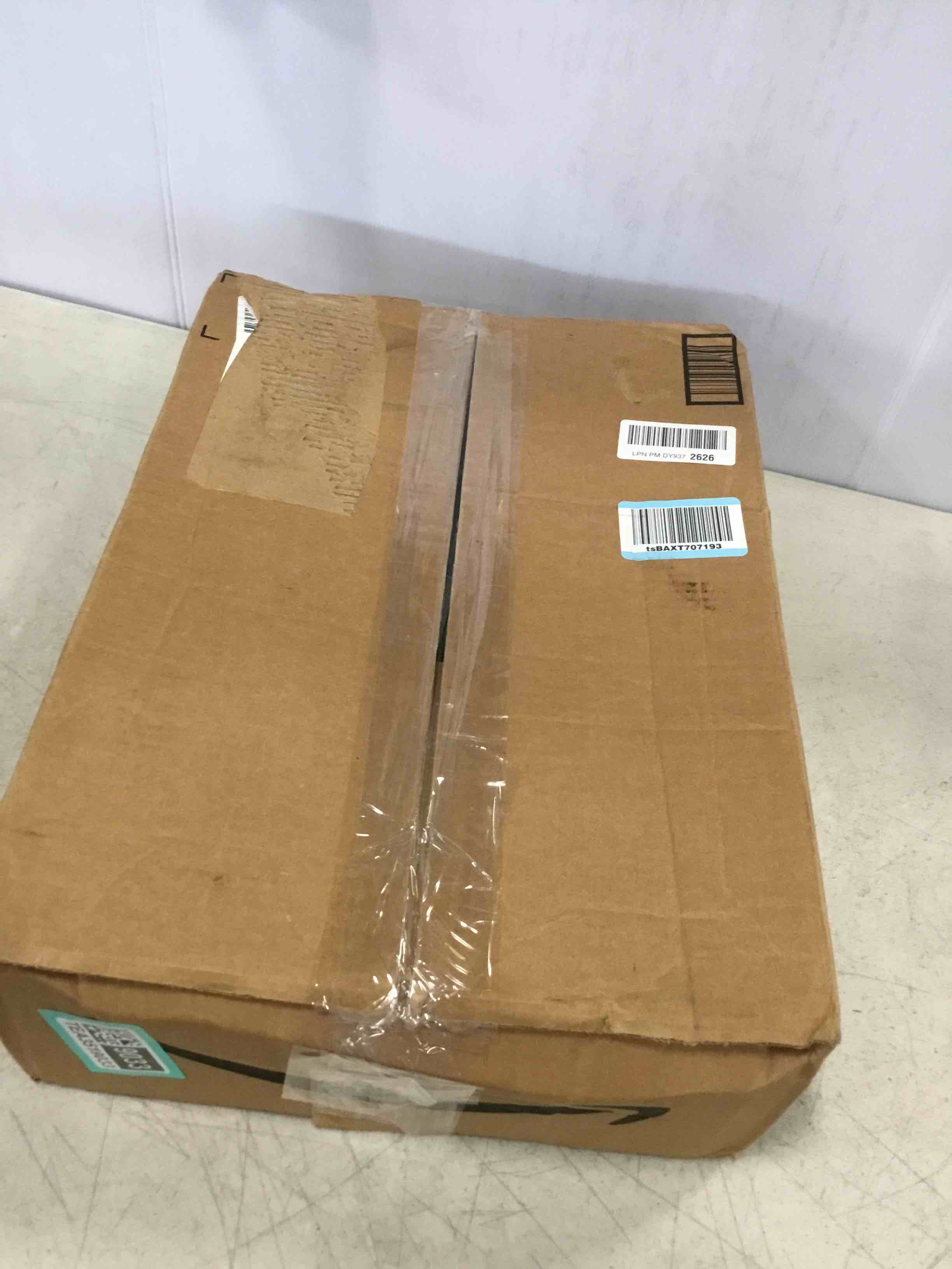https://s3.amazonaws.com/lotting-images-prod/bidfta/TEA3519033_1750944445169.jpeg