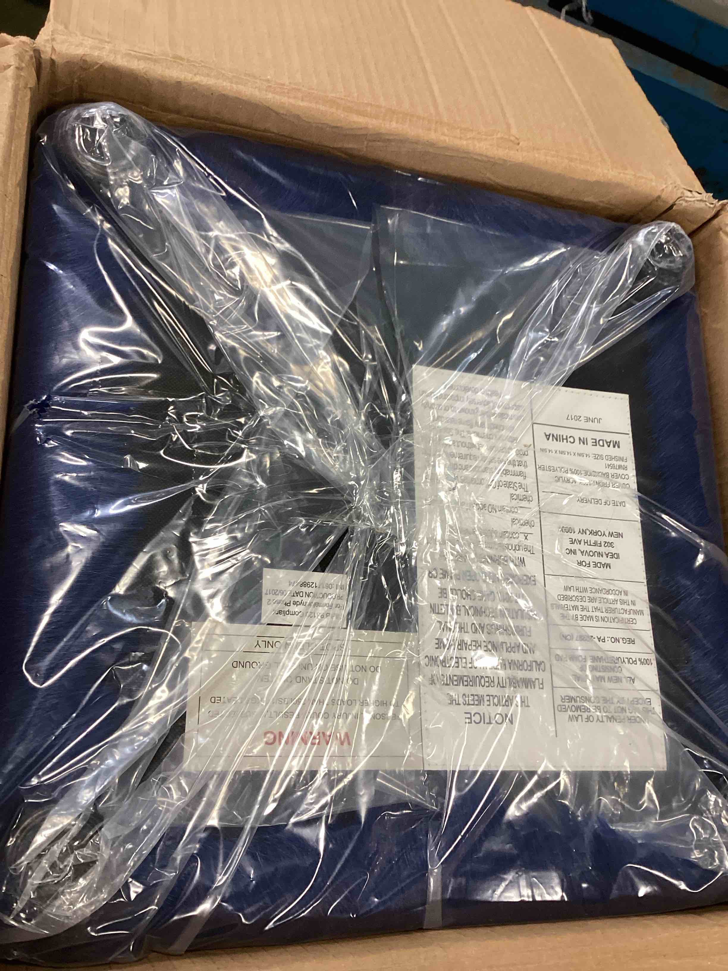 https://s3.amazonaws.com/lotting-images-prod/bidfta/TEA3519057_1750948497189.jpeg