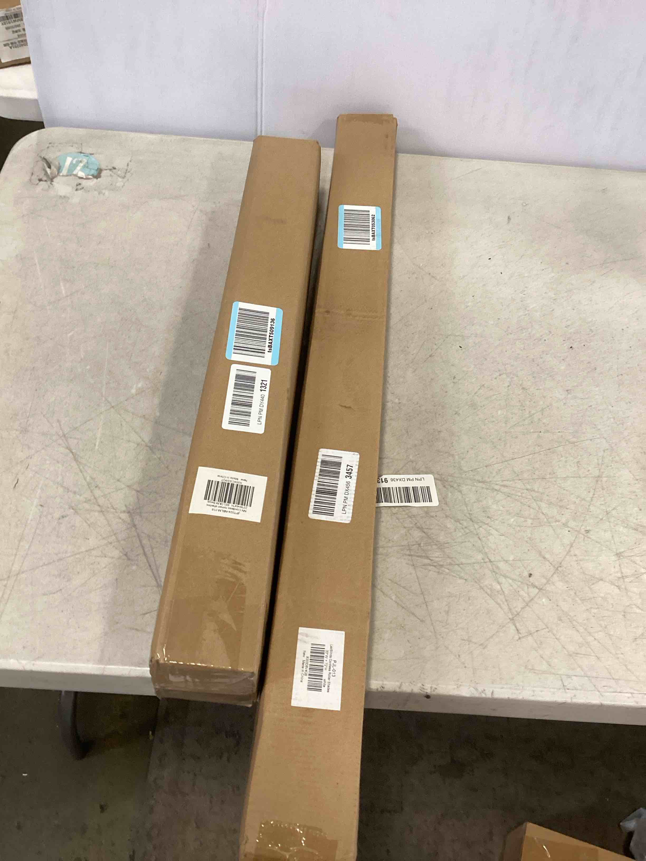 https://s3.amazonaws.com/lotting-images-prod/bidfta/TEA3519178_1750963915739.jpeg