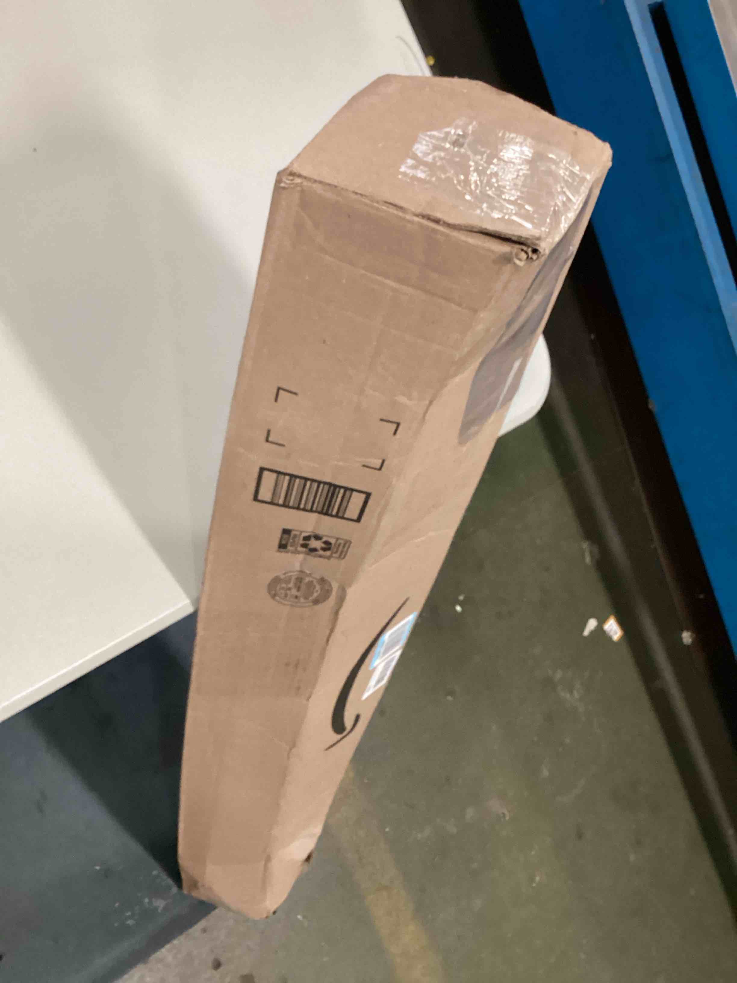 https://s3.amazonaws.com/lotting-images-prod/bidfta/TEA3519211_1751026245613.jpeg