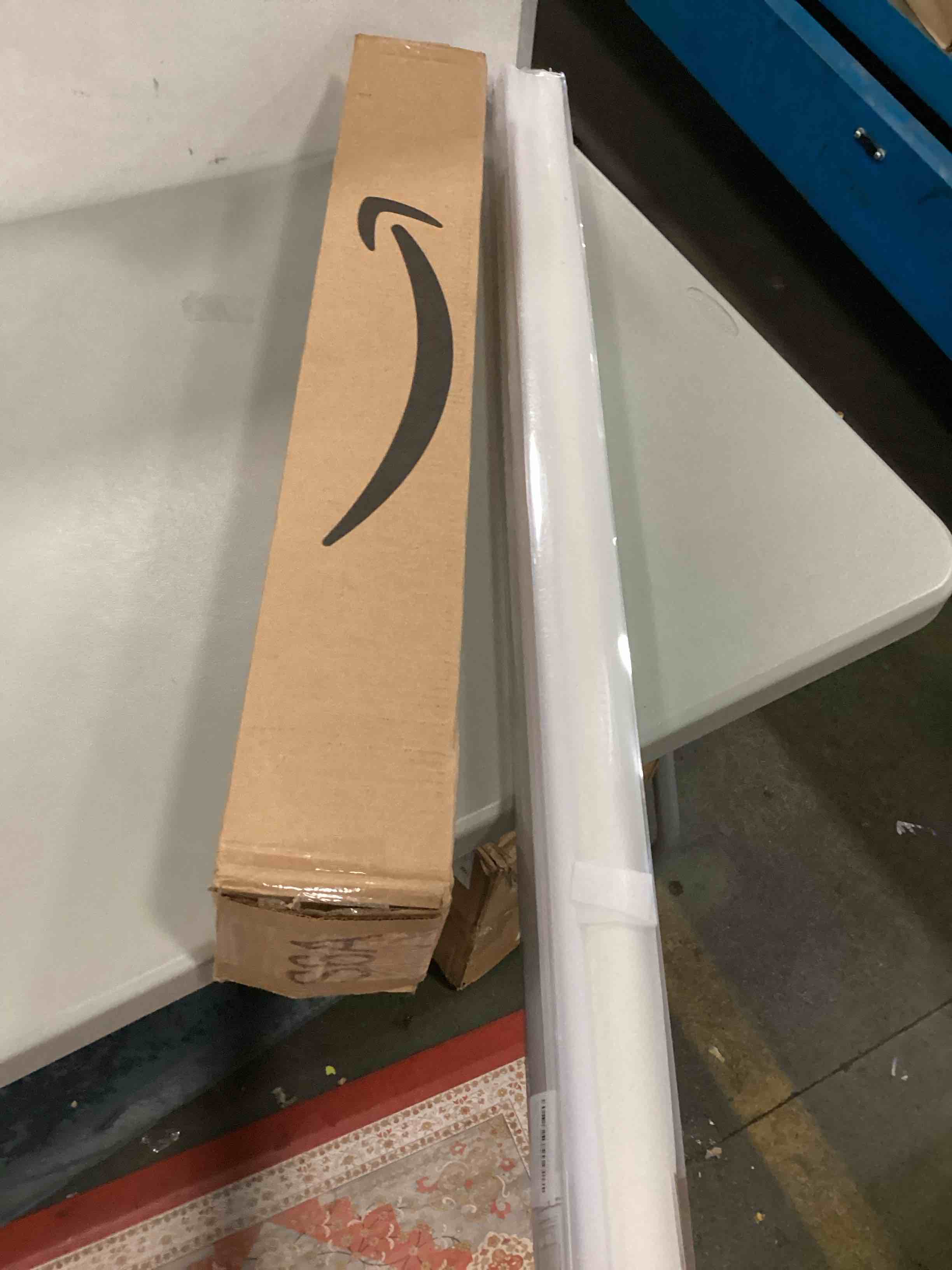 https://s3.amazonaws.com/lotting-images-prod/bidfta/TEA3519250_1751029440751.jpeg