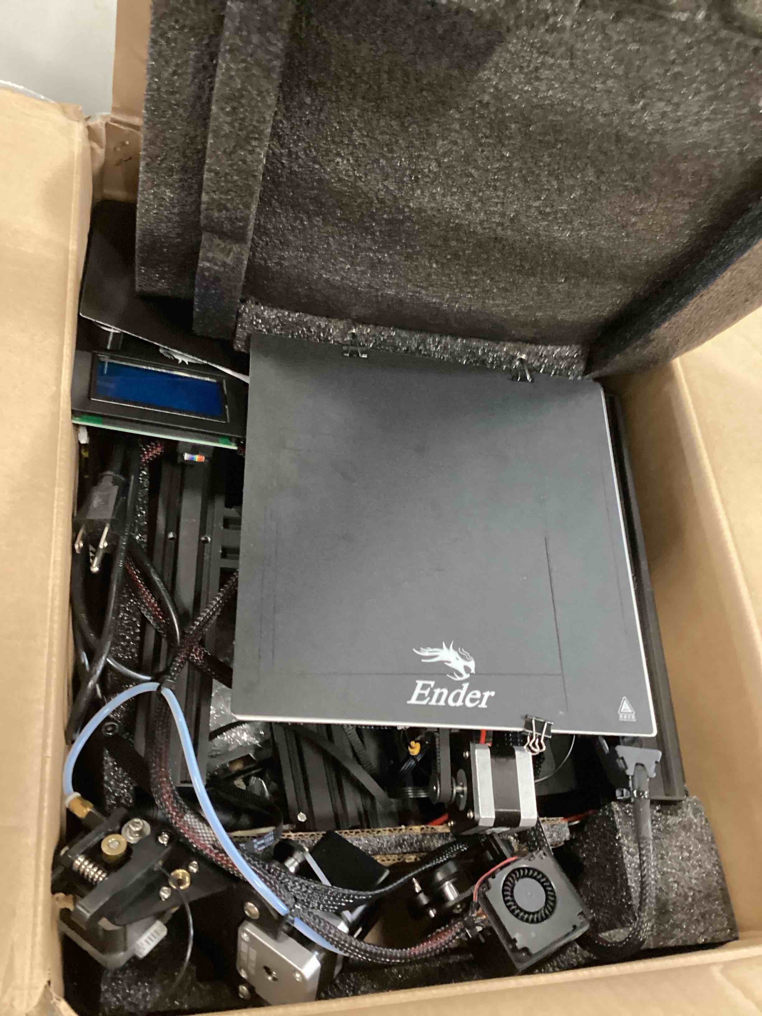 https://s3.amazonaws.com/lotting-images-prod/bidfta/TEA3519292_1751035594858.jpeg
