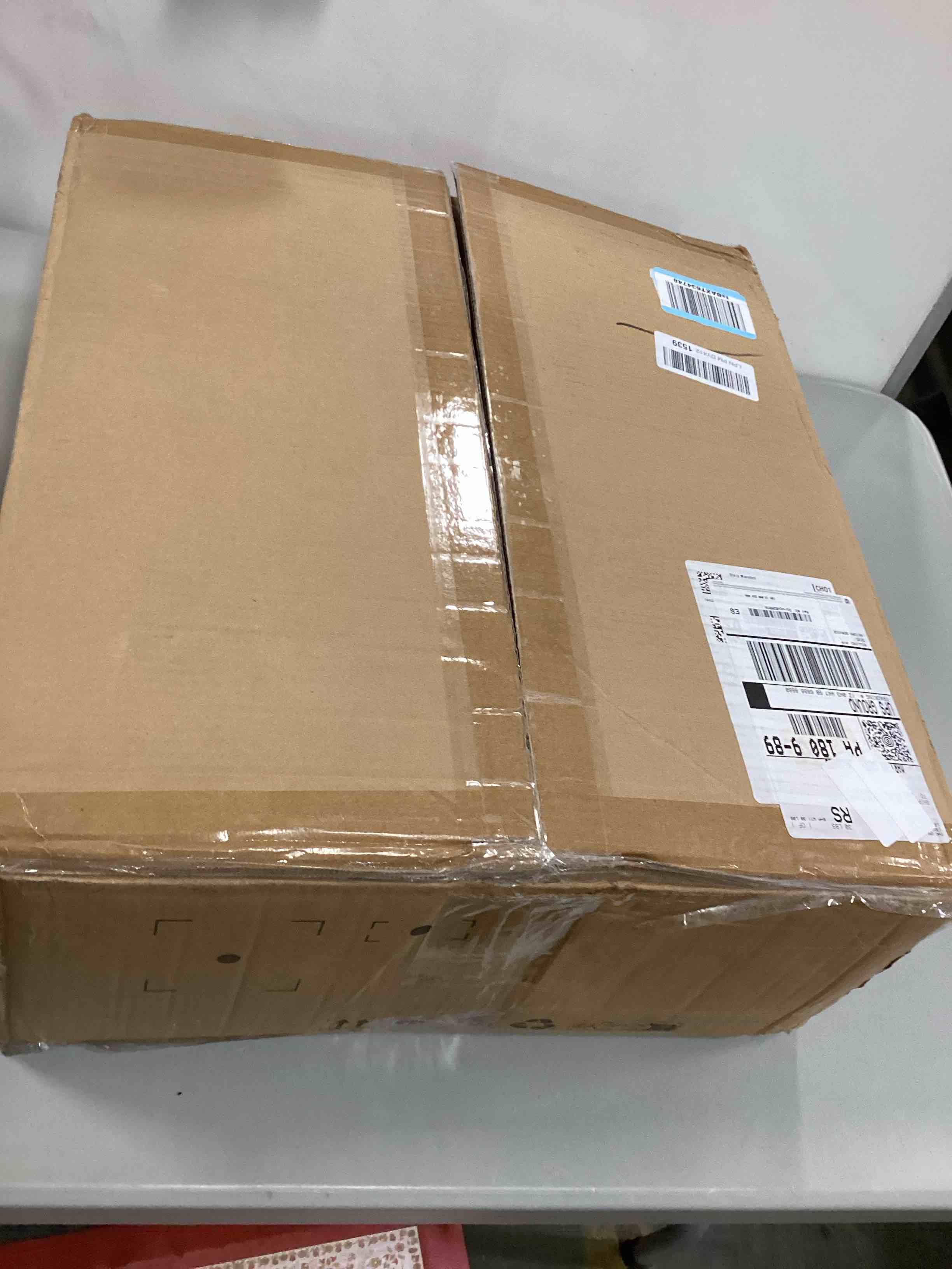 https://s3.amazonaws.com/lotting-images-prod/bidfta/TEA3519329_1751040646417.jpeg