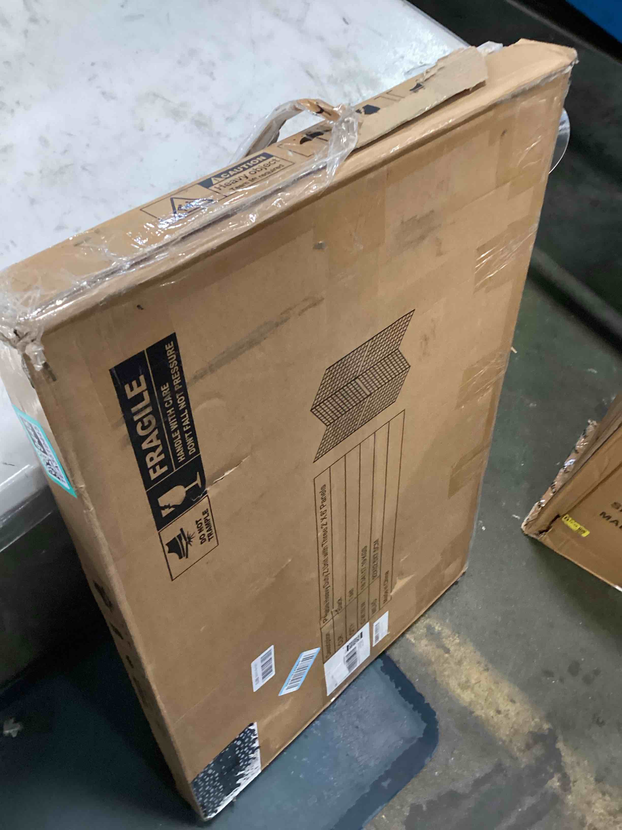 https://s3.amazonaws.com/lotting-images-prod/bidfta/TEA3519445_1751286435378.jpeg