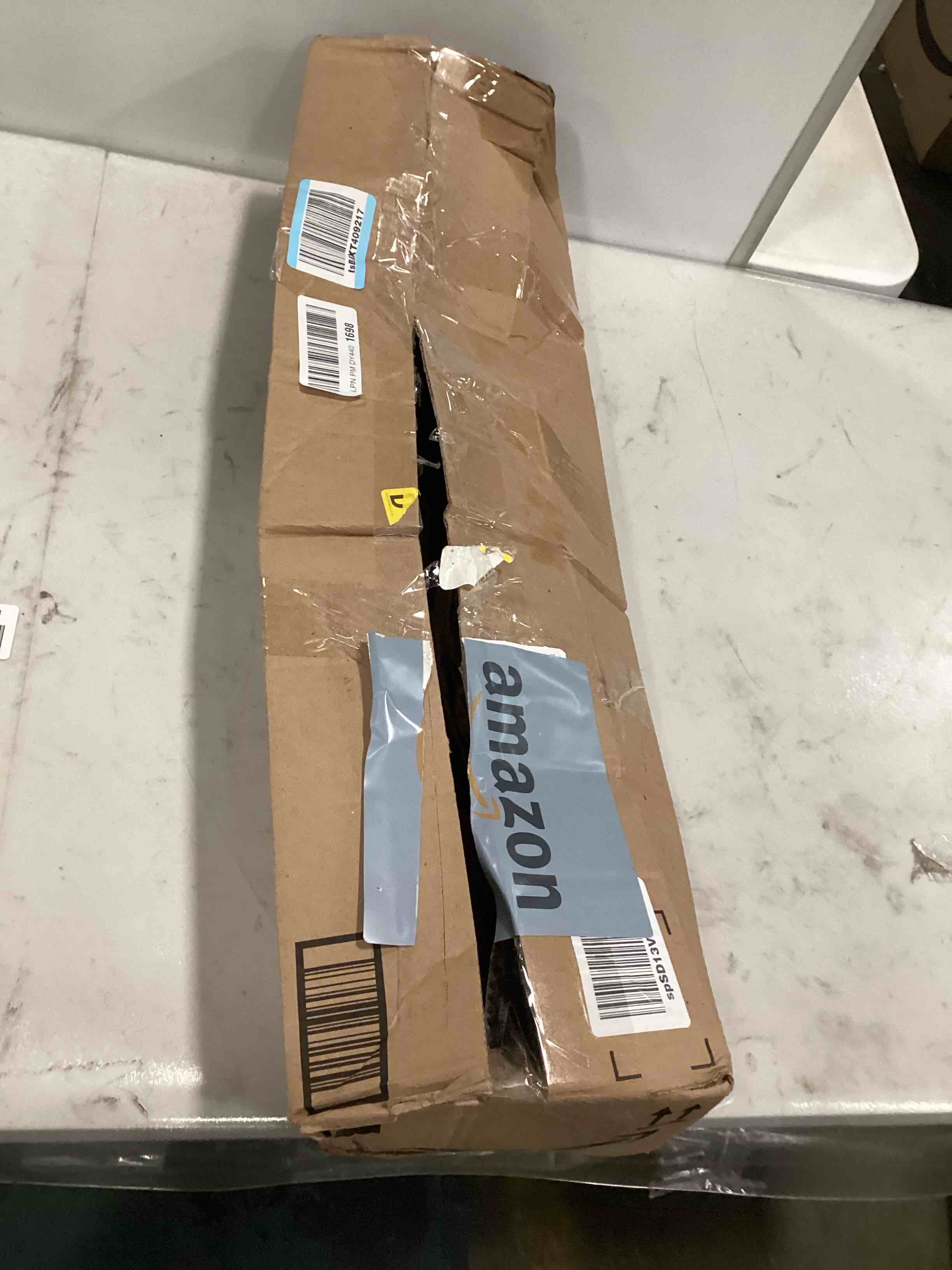 https://s3.amazonaws.com/lotting-images-prod/bidfta/TEA3519468_1751289132722.jpeg