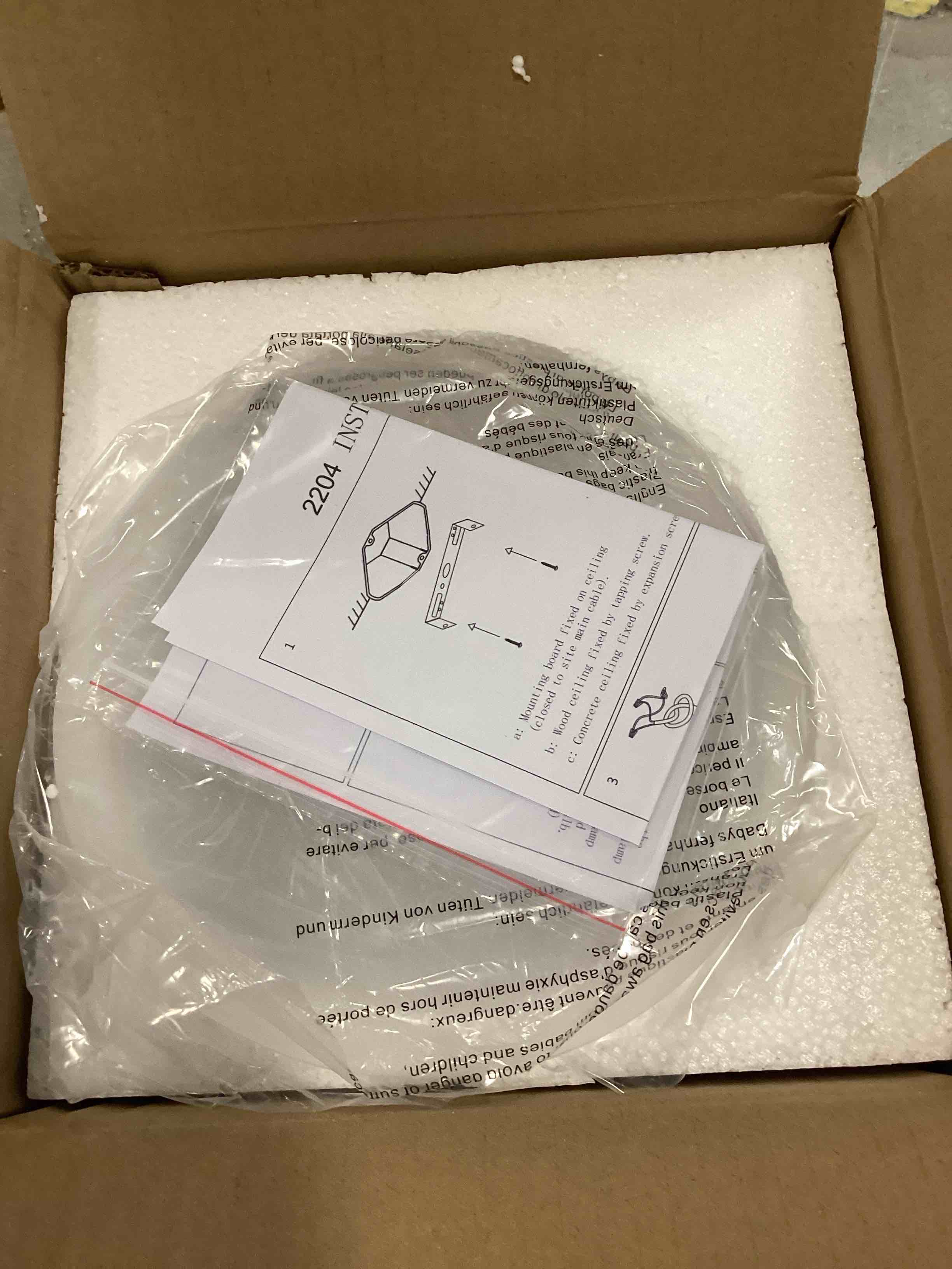 https://s3.amazonaws.com/lotting-images-prod/bidfta/TEA3520301_1748878314653.jpeg