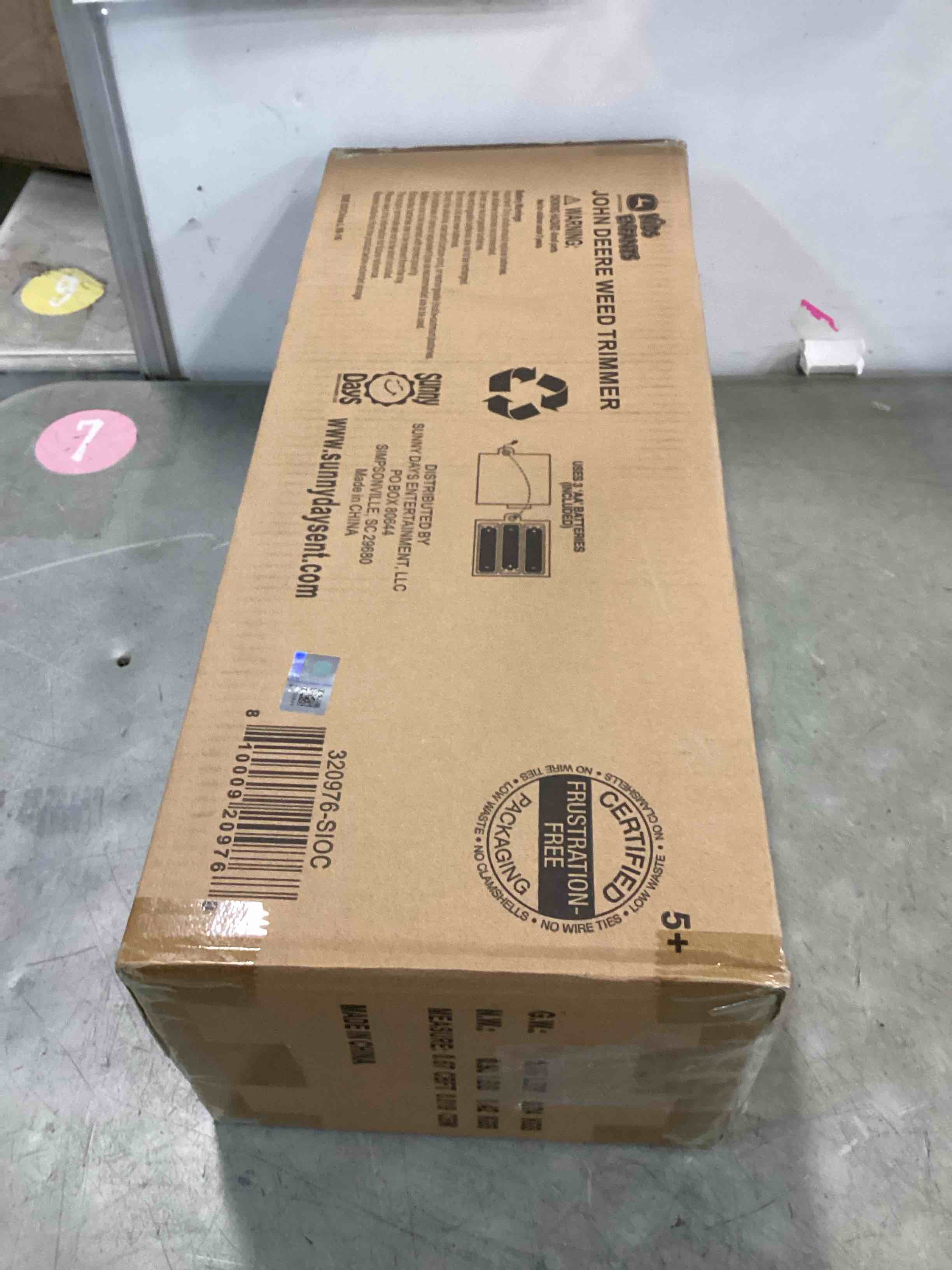 https://s3.amazonaws.com/lotting-images-prod/bidfta/TEA3520521_1748964524748.jpeg