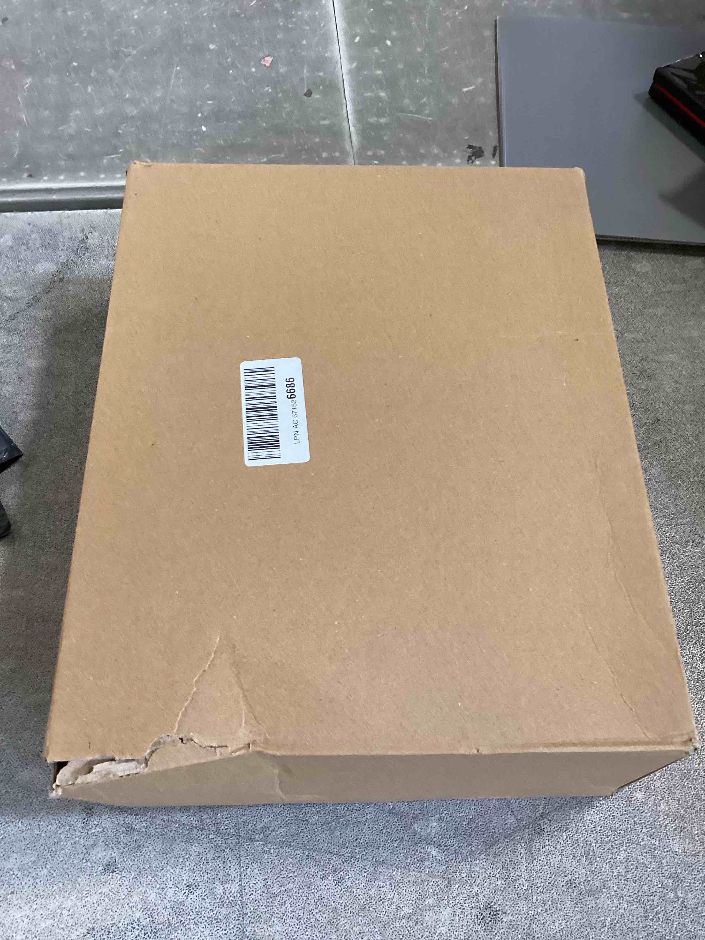 https://s3.amazonaws.com/lotting-images-prod/bidfta/TEA3521360_1749221071838.jpeg