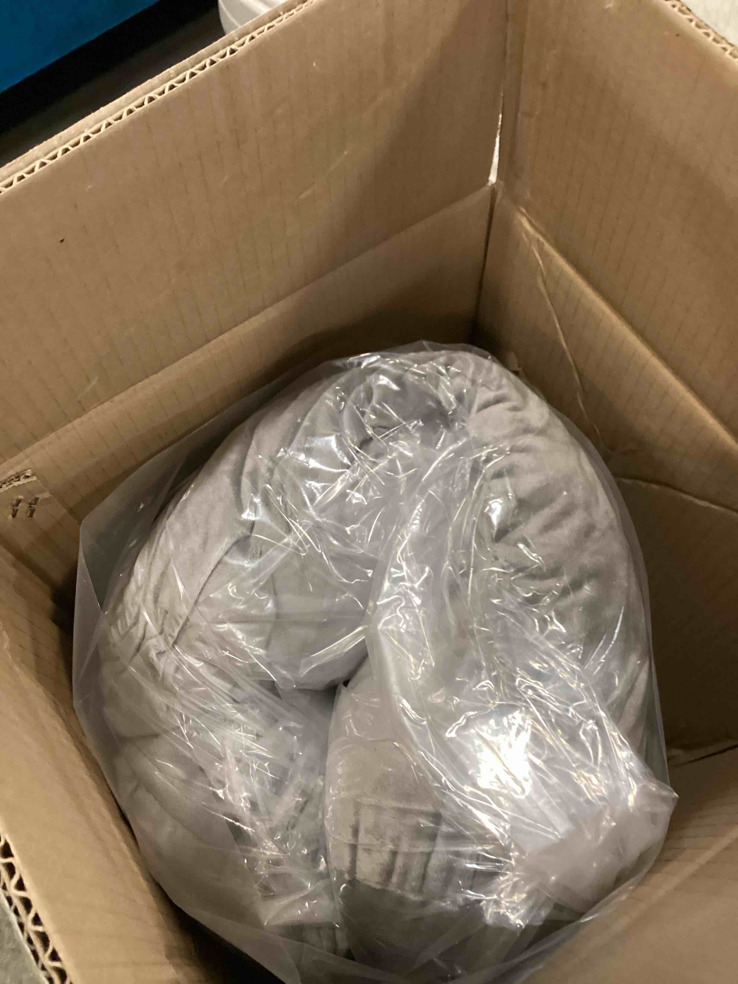 https://s3.amazonaws.com/lotting-images-prod/bidfta/TEA3521616_1749300089650.jpeg