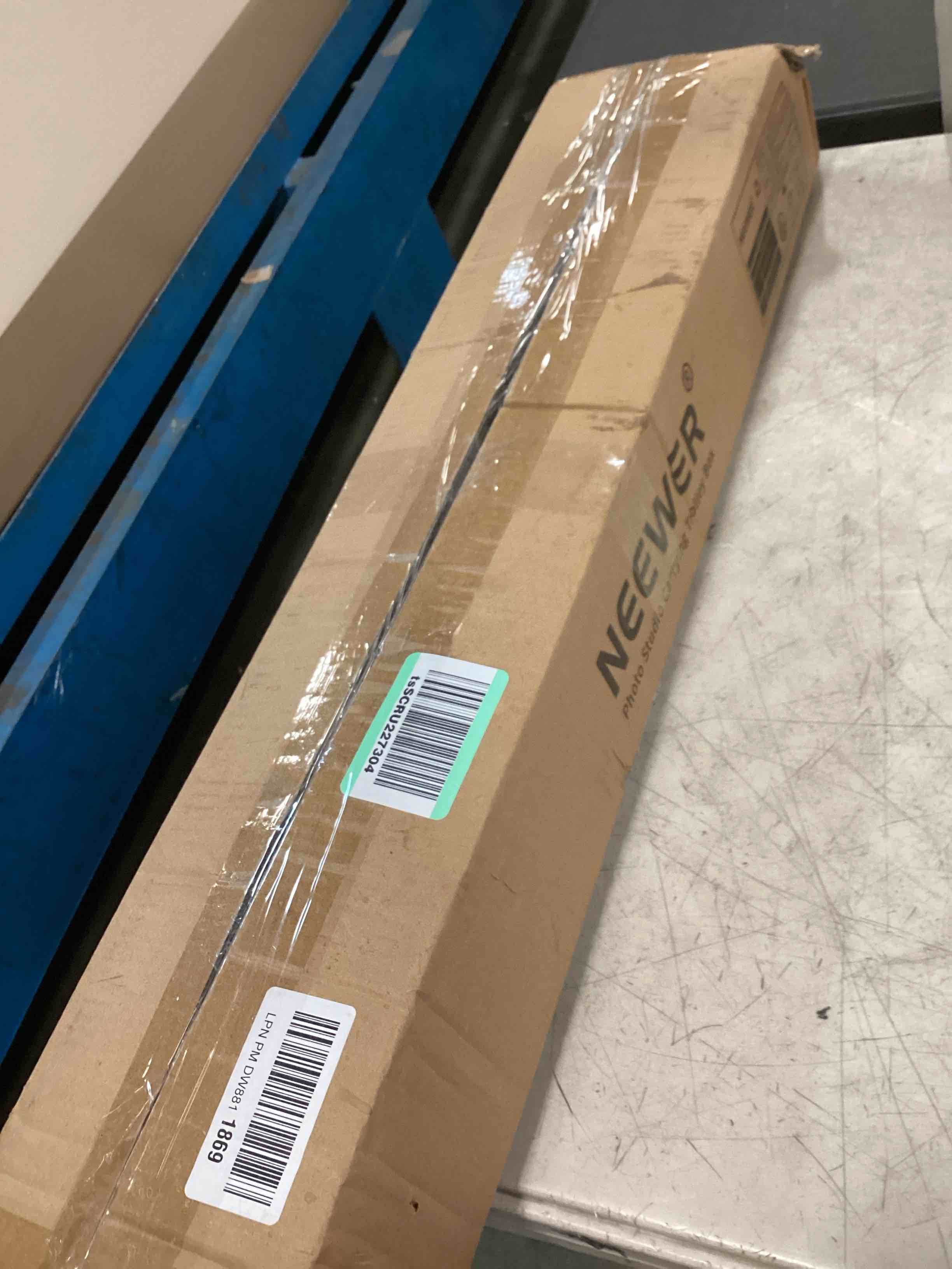 https://s3.amazonaws.com/lotting-images-prod/bidfta/TEA3521622_1749300861847.jpeg