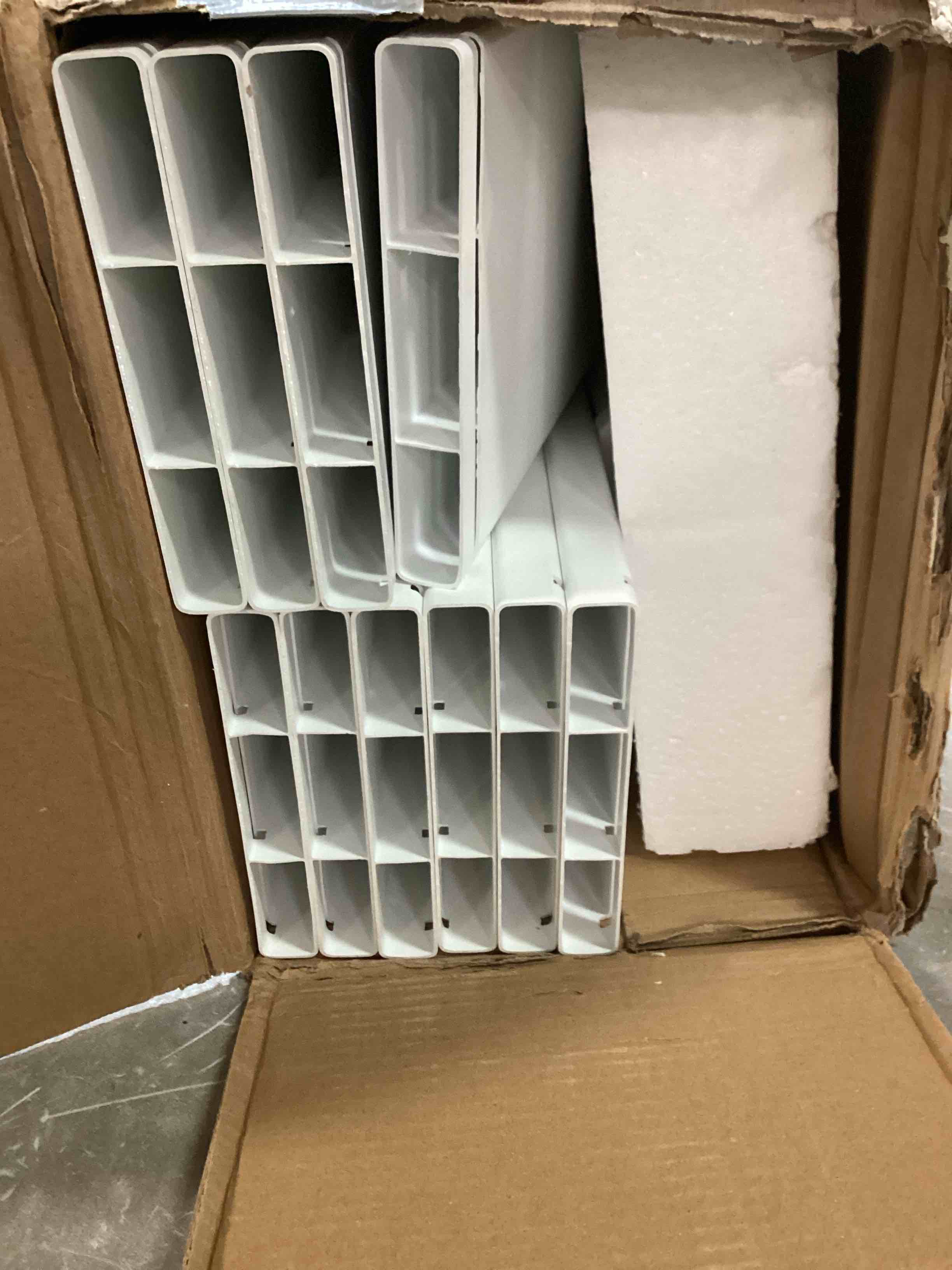 https://s3.amazonaws.com/lotting-images-prod/bidfta/TEA3521785_1749730564263.jpeg