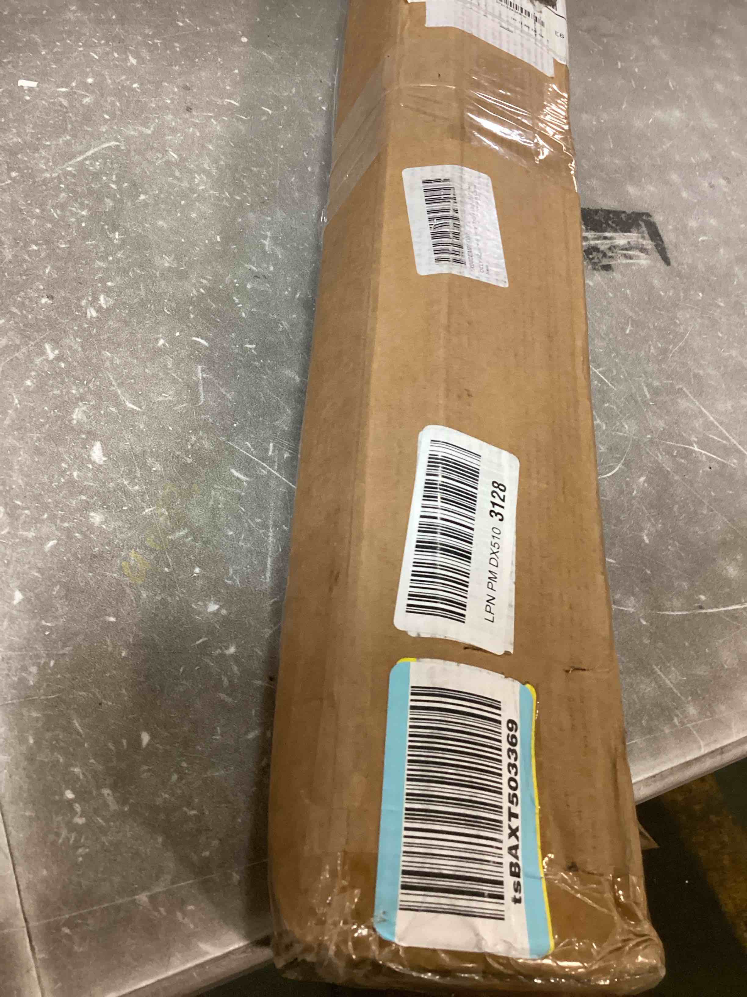 https://s3.amazonaws.com/lotting-images-prod/bidfta/TEA3522095_1749834995133.jpeg
