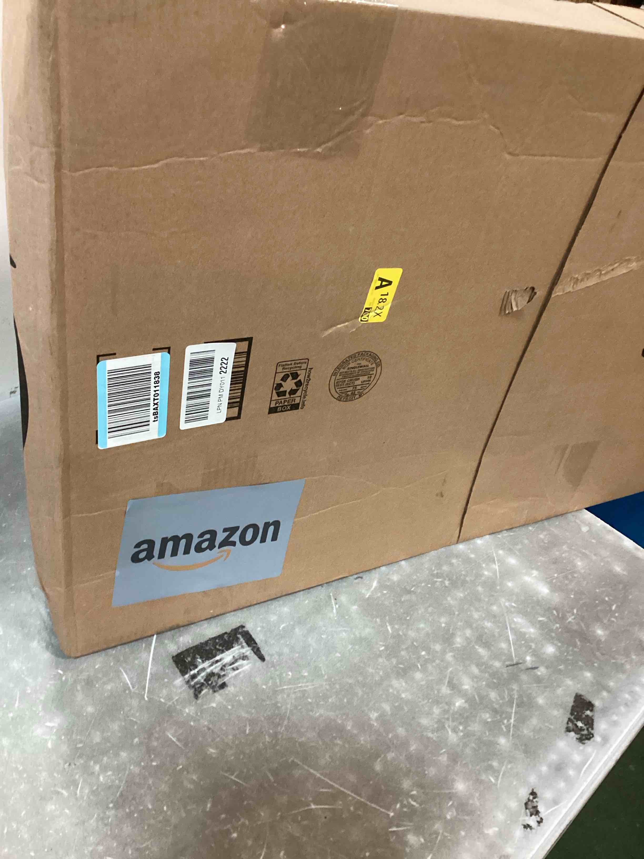 https://s3.amazonaws.com/lotting-images-prod/bidfta/TEA3522248_1749917572224.jpeg