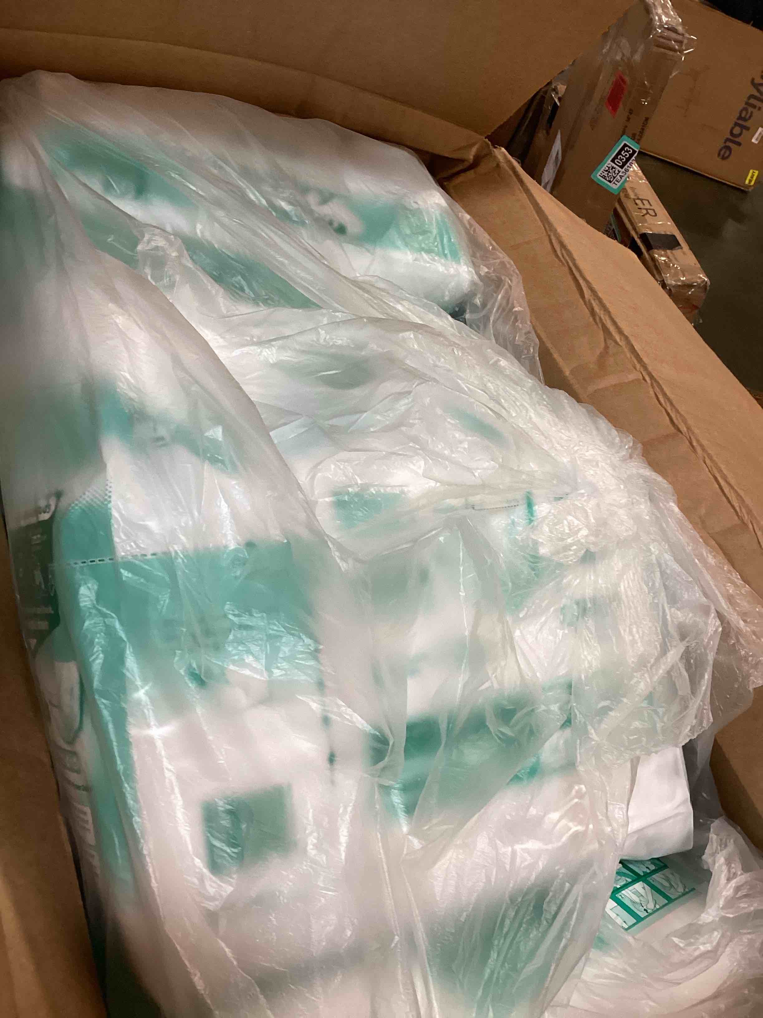 https://s3.amazonaws.com/lotting-images-prod/bidfta/TEA3522627_1750350417820.jpeg