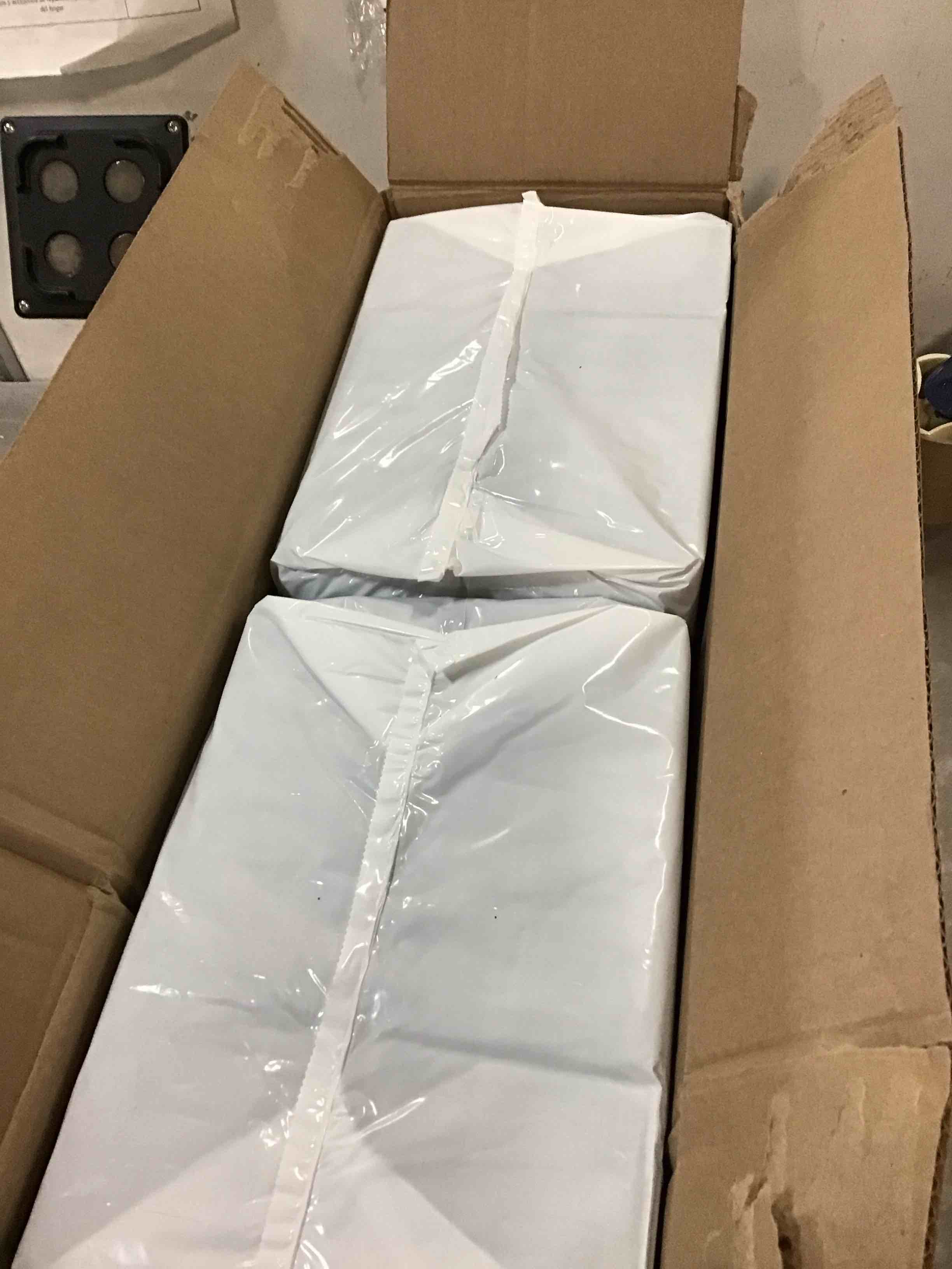 https://s3.amazonaws.com/lotting-images-prod/bidfta/TEA3522868_1750942079050.jpeg