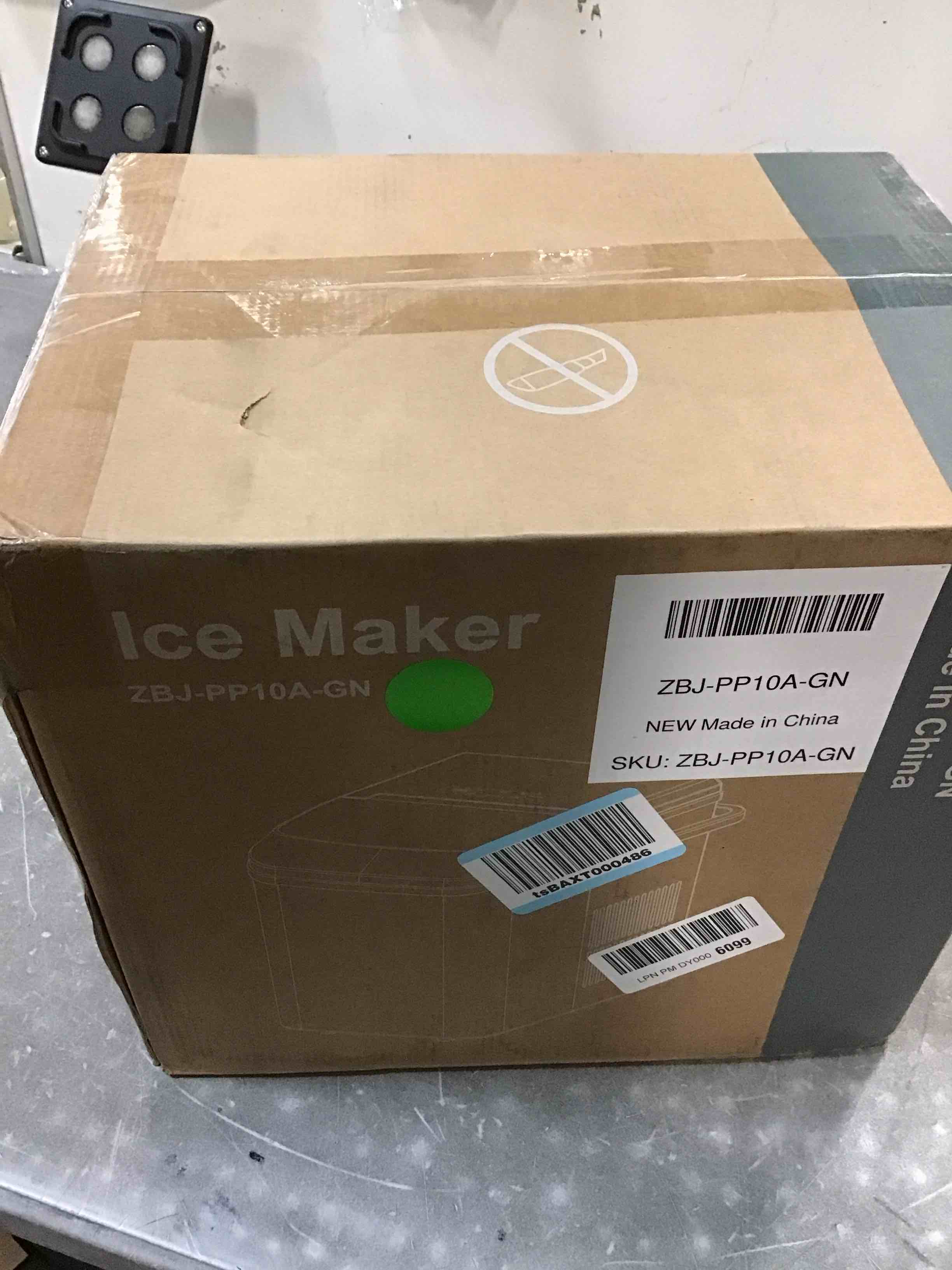 https://s3.amazonaws.com/lotting-images-prod/bidfta/TEA3522893_1750941150956.jpeg