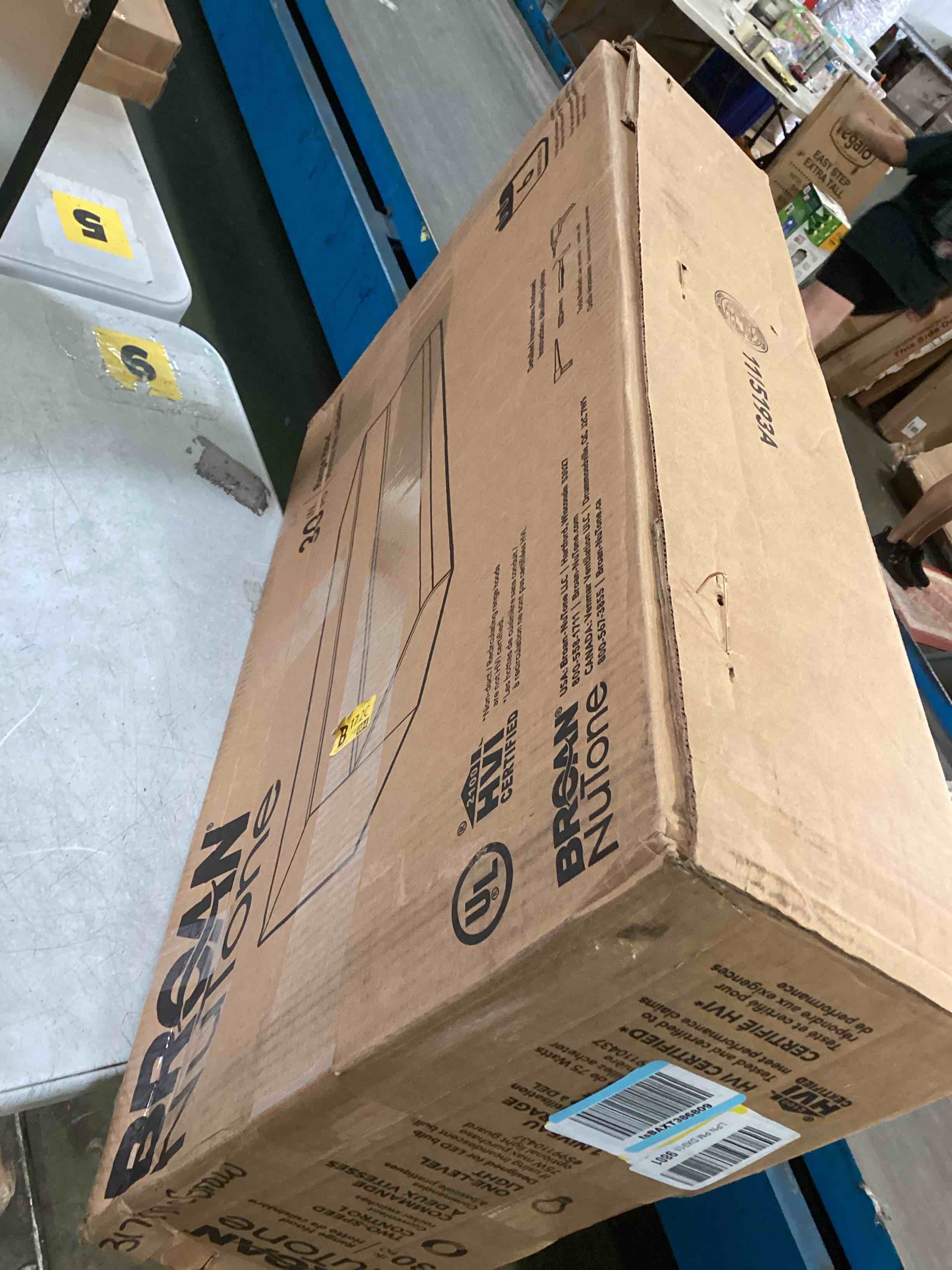 https://s3.amazonaws.com/lotting-images-prod/bidfta/TEA3524450_1749320495166.jpeg