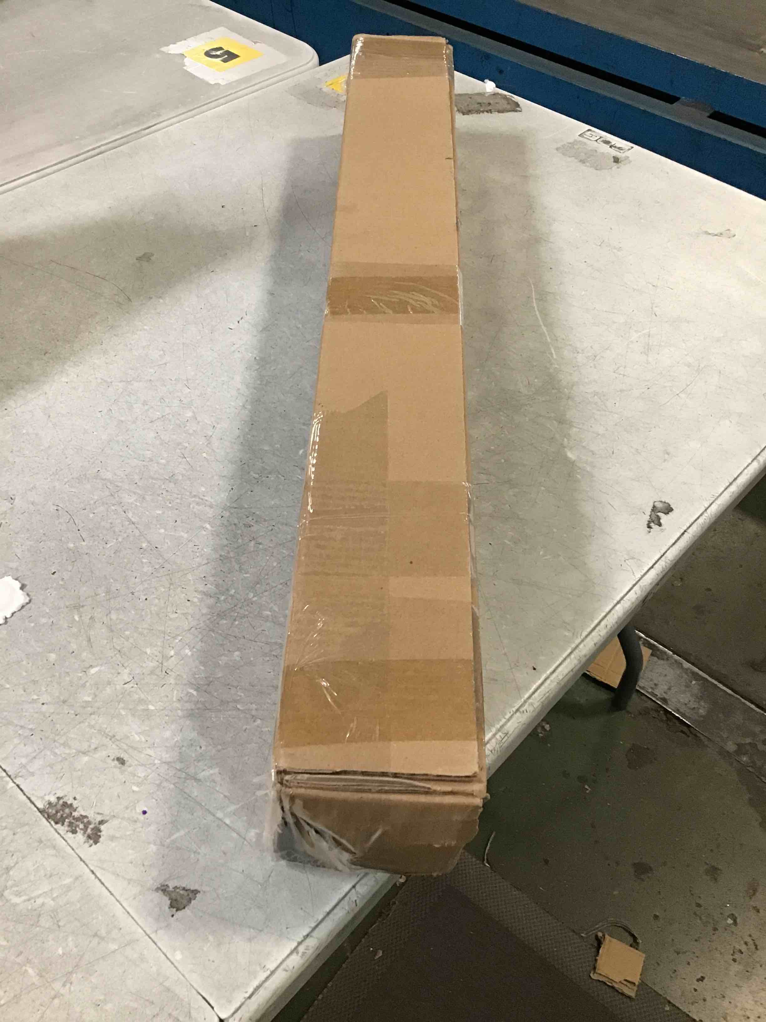 https://s3.amazonaws.com/lotting-images-prod/bidfta/TEA3528600_1749662570054.jpeg