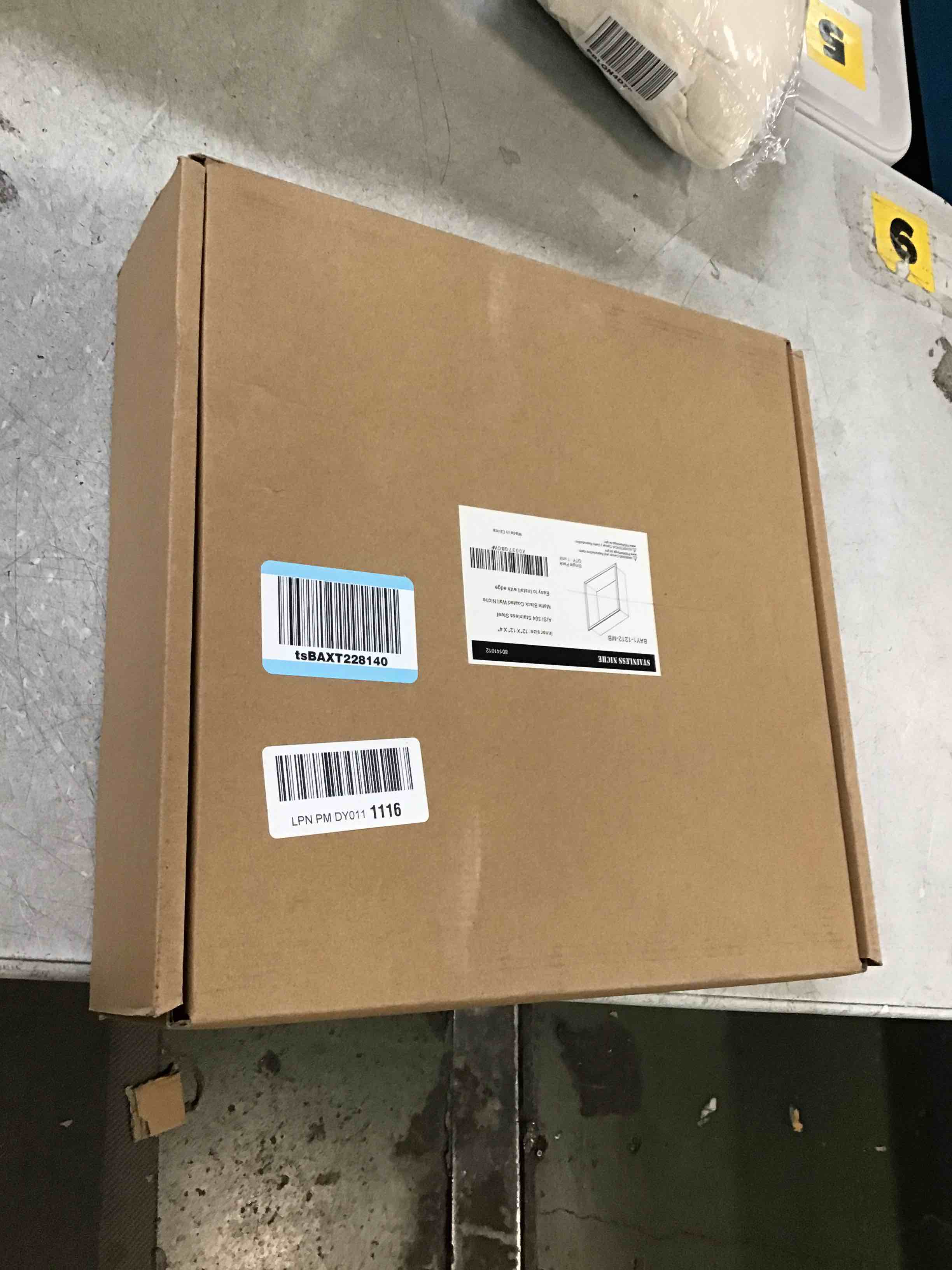 https://s3.amazonaws.com/lotting-images-prod/bidfta/TEA3528601_1749662838009.jpeg