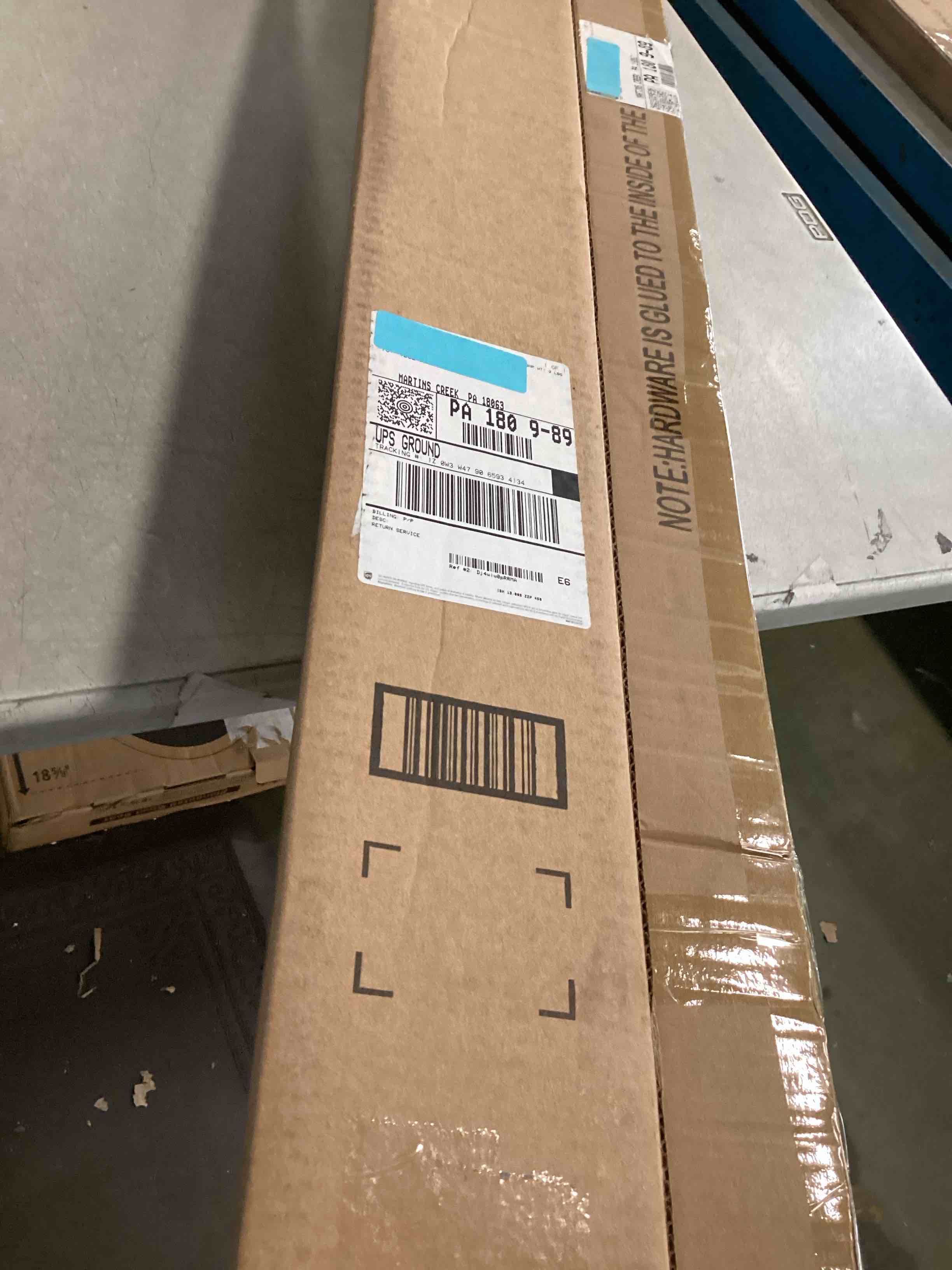 https://s3.amazonaws.com/lotting-images-prod/bidfta/TEA3529431_1749061628173.jpeg