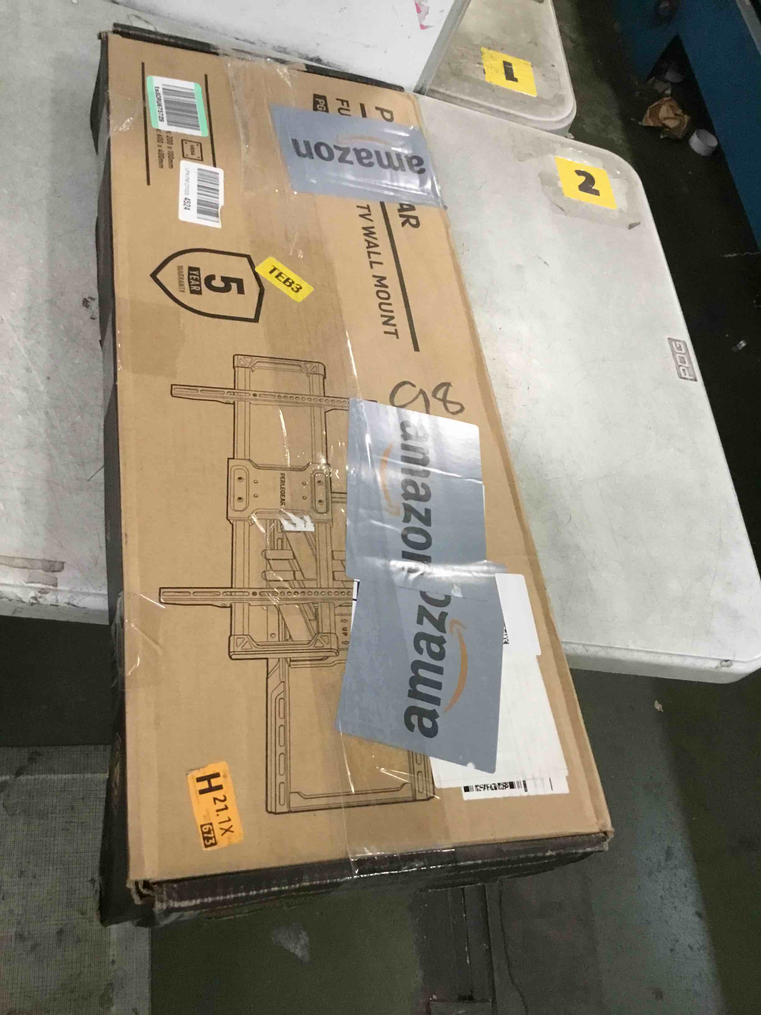 https://s3.amazonaws.com/lotting-images-prod/bidfta/TEA3531466_1750945050237.jpeg