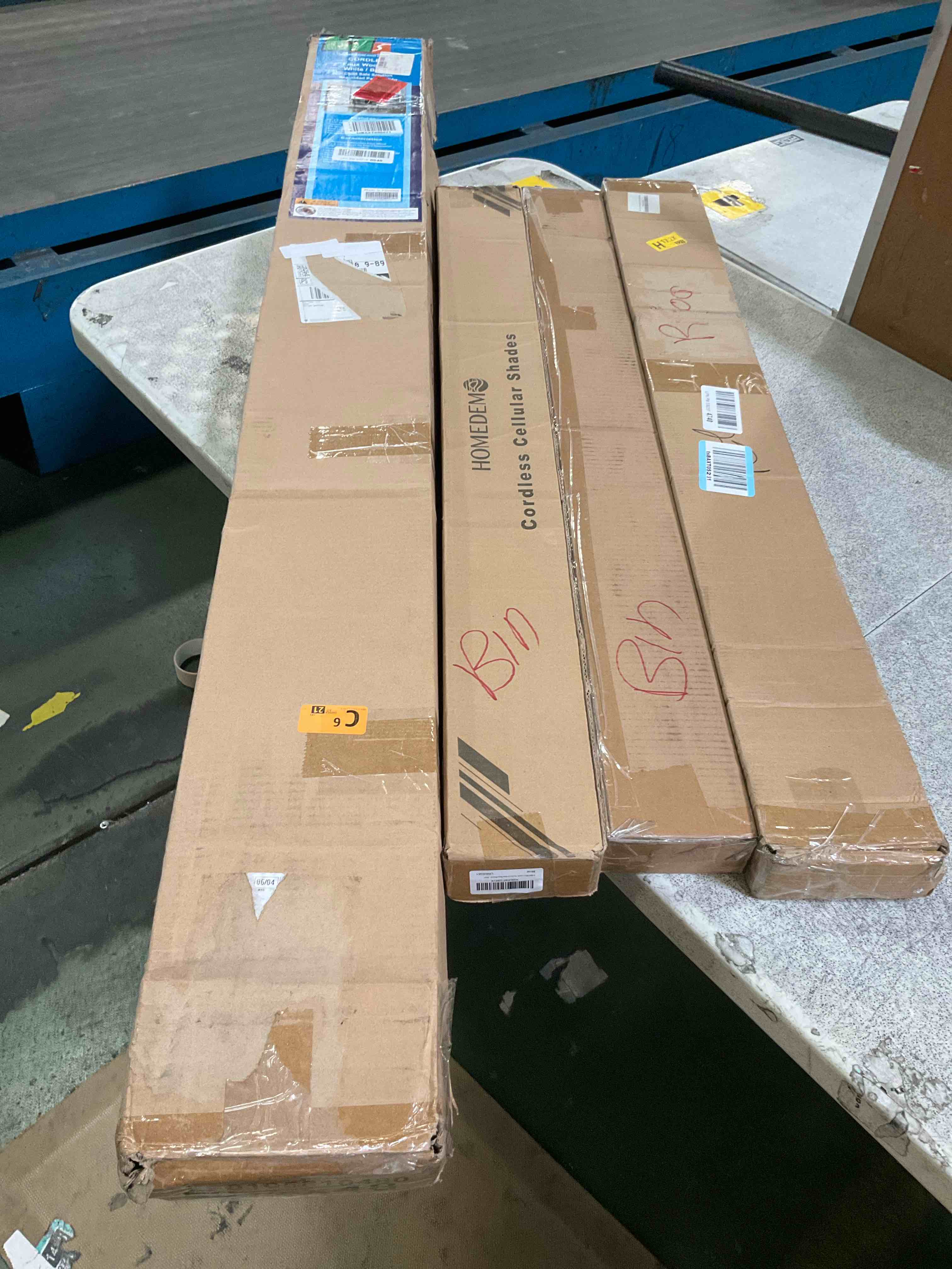 https://s3.amazonaws.com/lotting-images-prod/bidfta/TEA3531753_1751046418809.jpeg