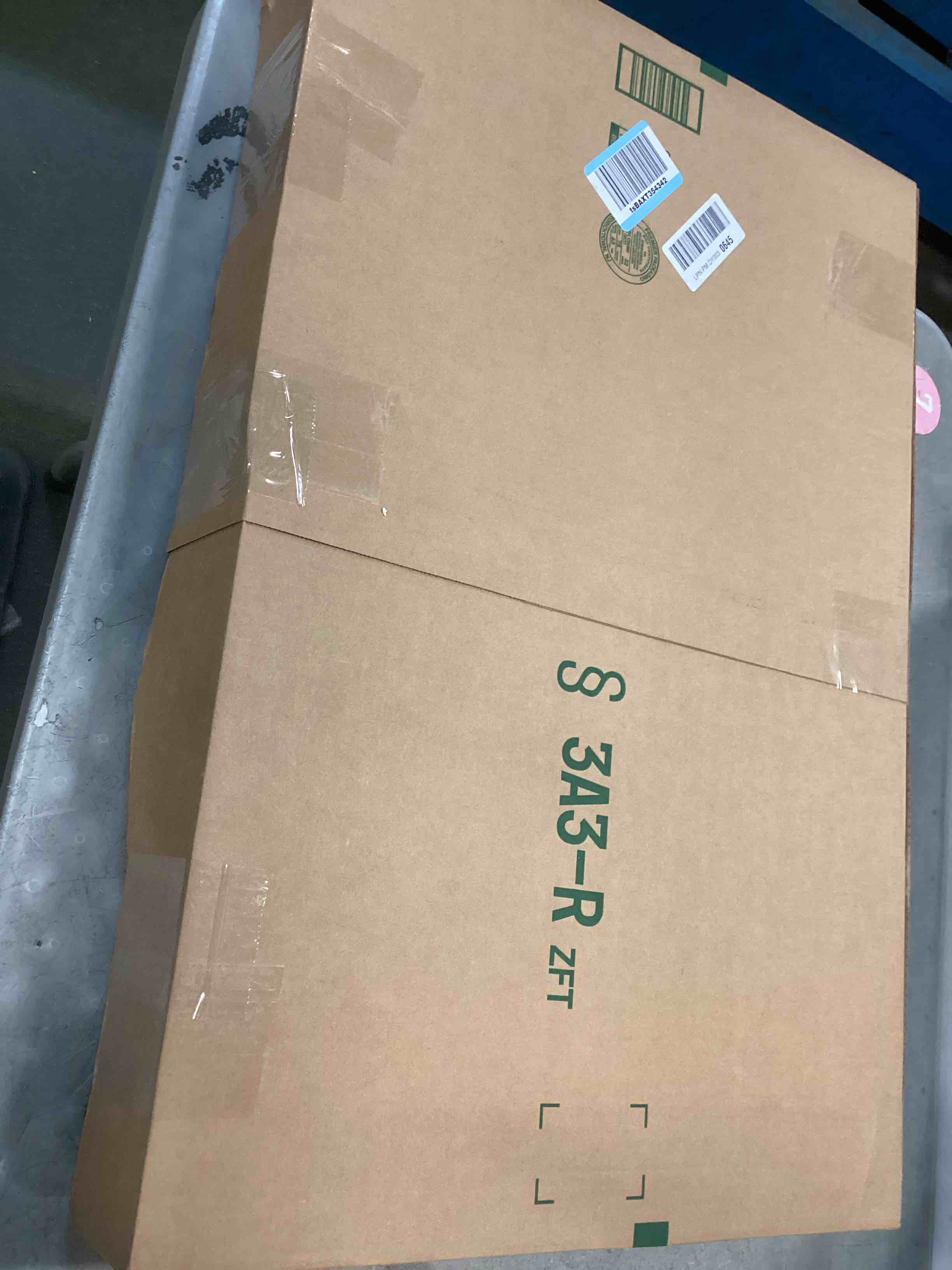 https://s3.amazonaws.com/lotting-images-prod/bidfta/TEA3532029_1748350005339.jpeg