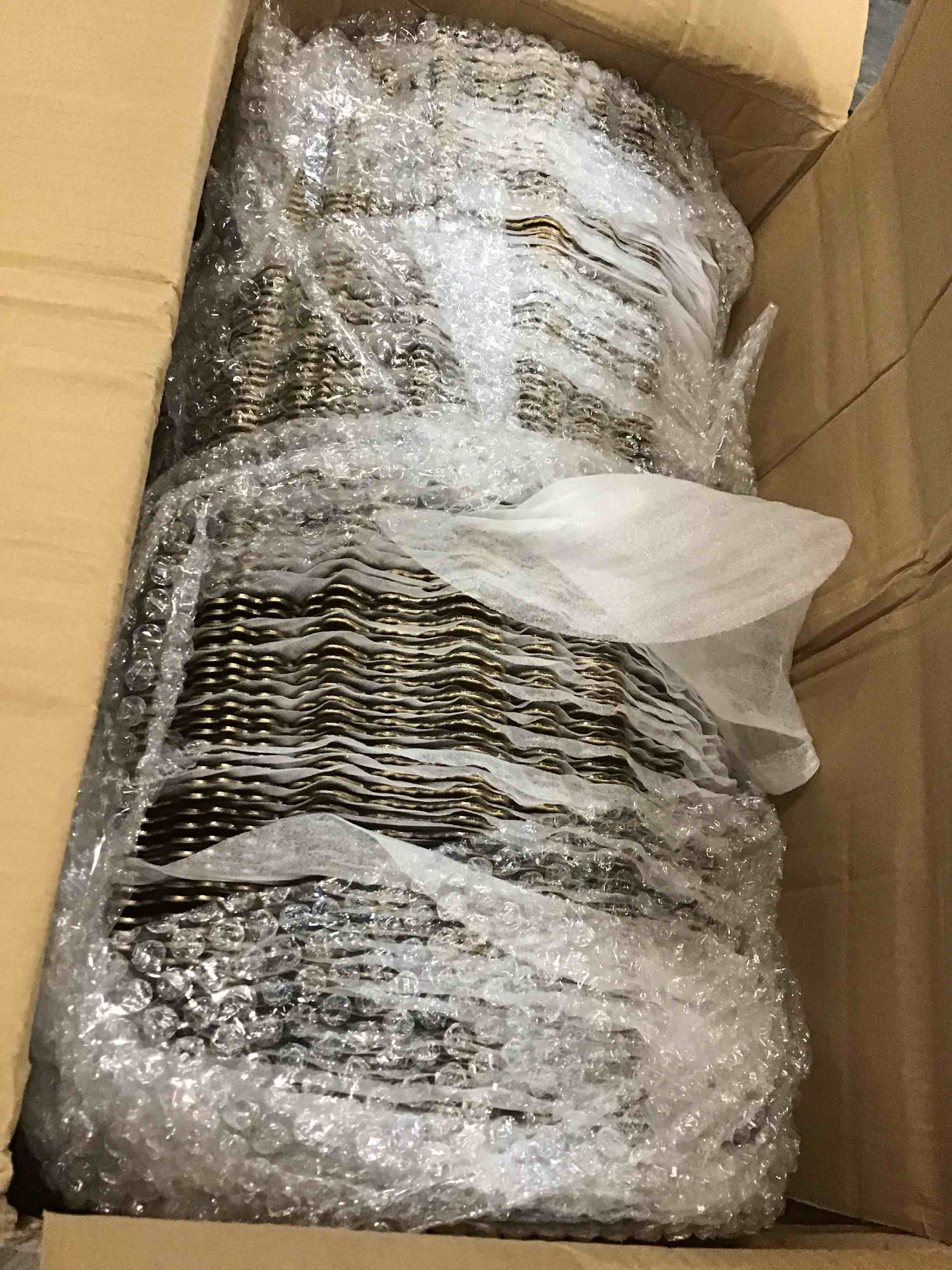 https://s3.amazonaws.com/lotting-images-prod/bidfta/TEA3532631_1748529643072.jpeg