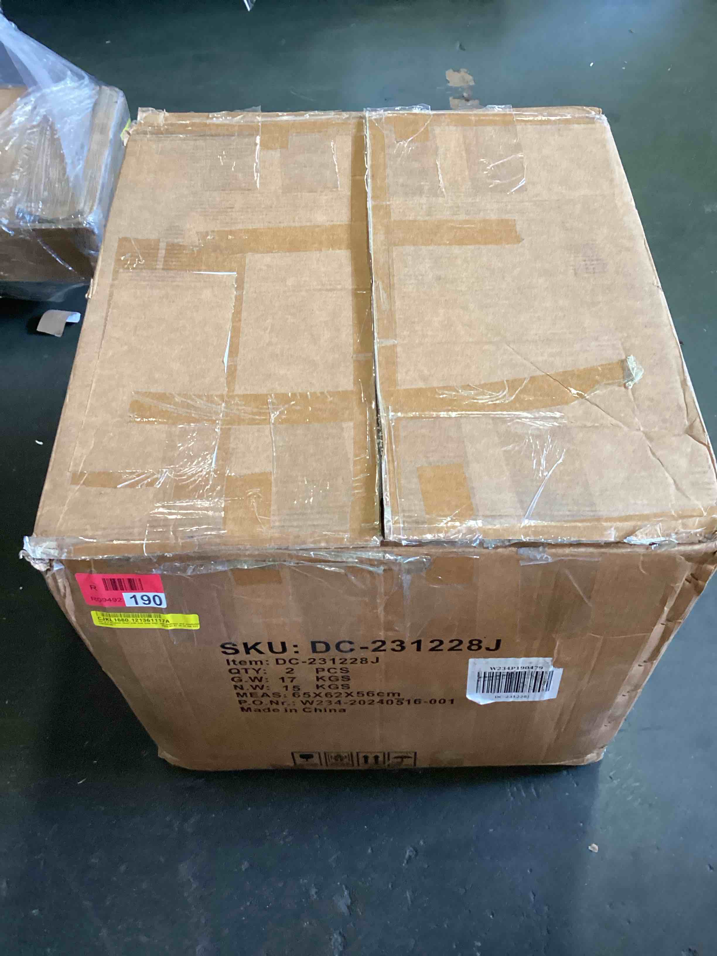 https://s3.amazonaws.com/lotting-images-prod/bidfta/TEA3533622_1749567682723.jpeg