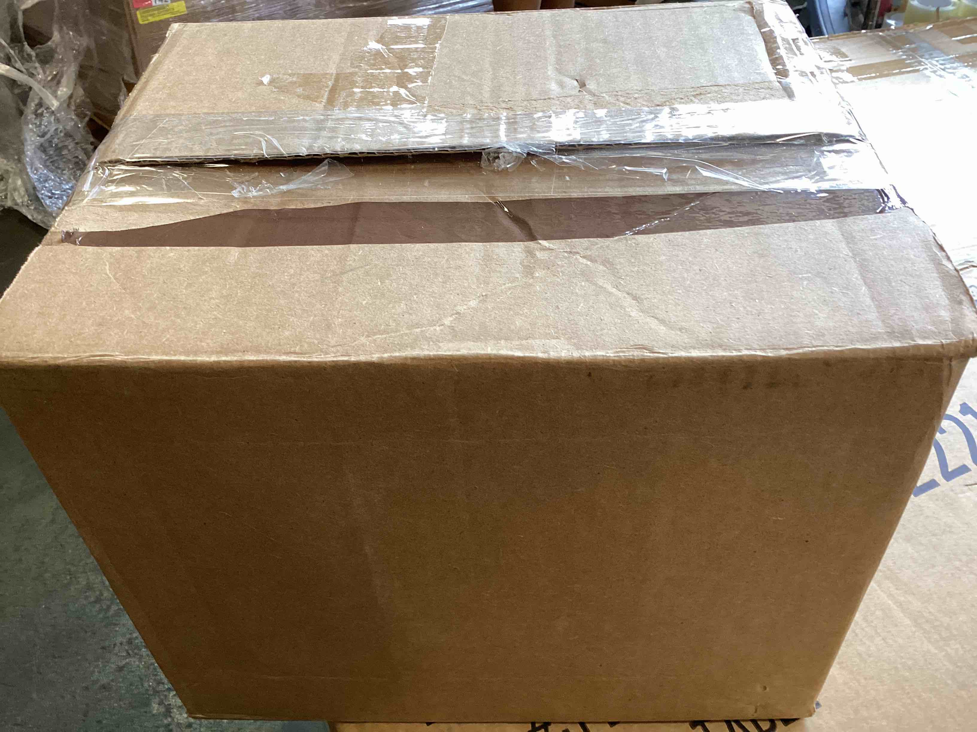 https://s3.amazonaws.com/lotting-images-prod/bidfta/TEA3533629_1749565441132.jpeg