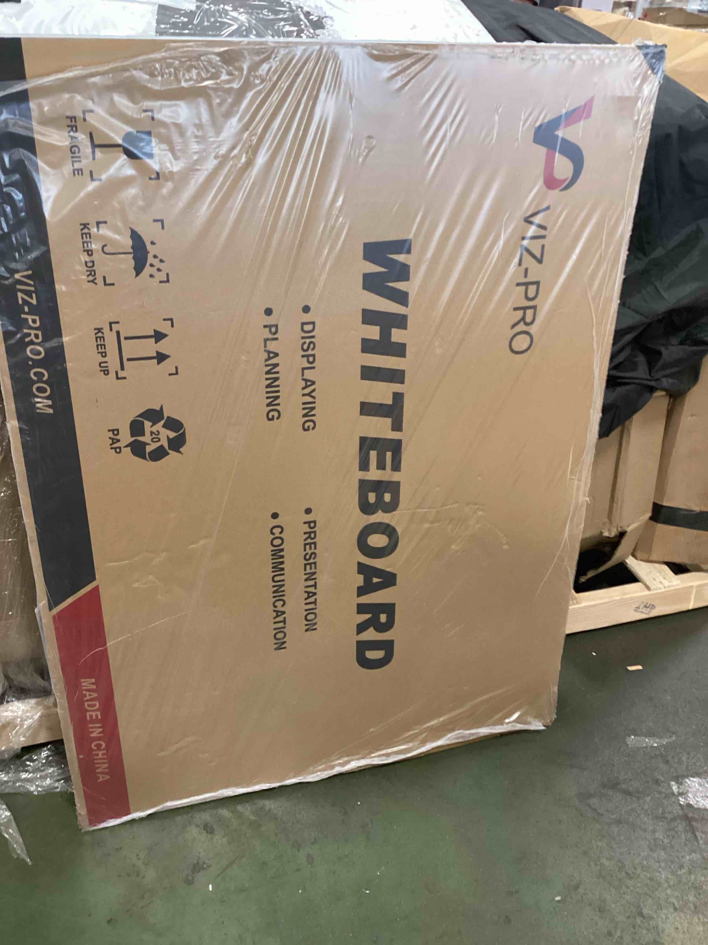 https://s3.amazonaws.com/lotting-images-prod/bidfta/TEA3533642_1749560375875.jpeg